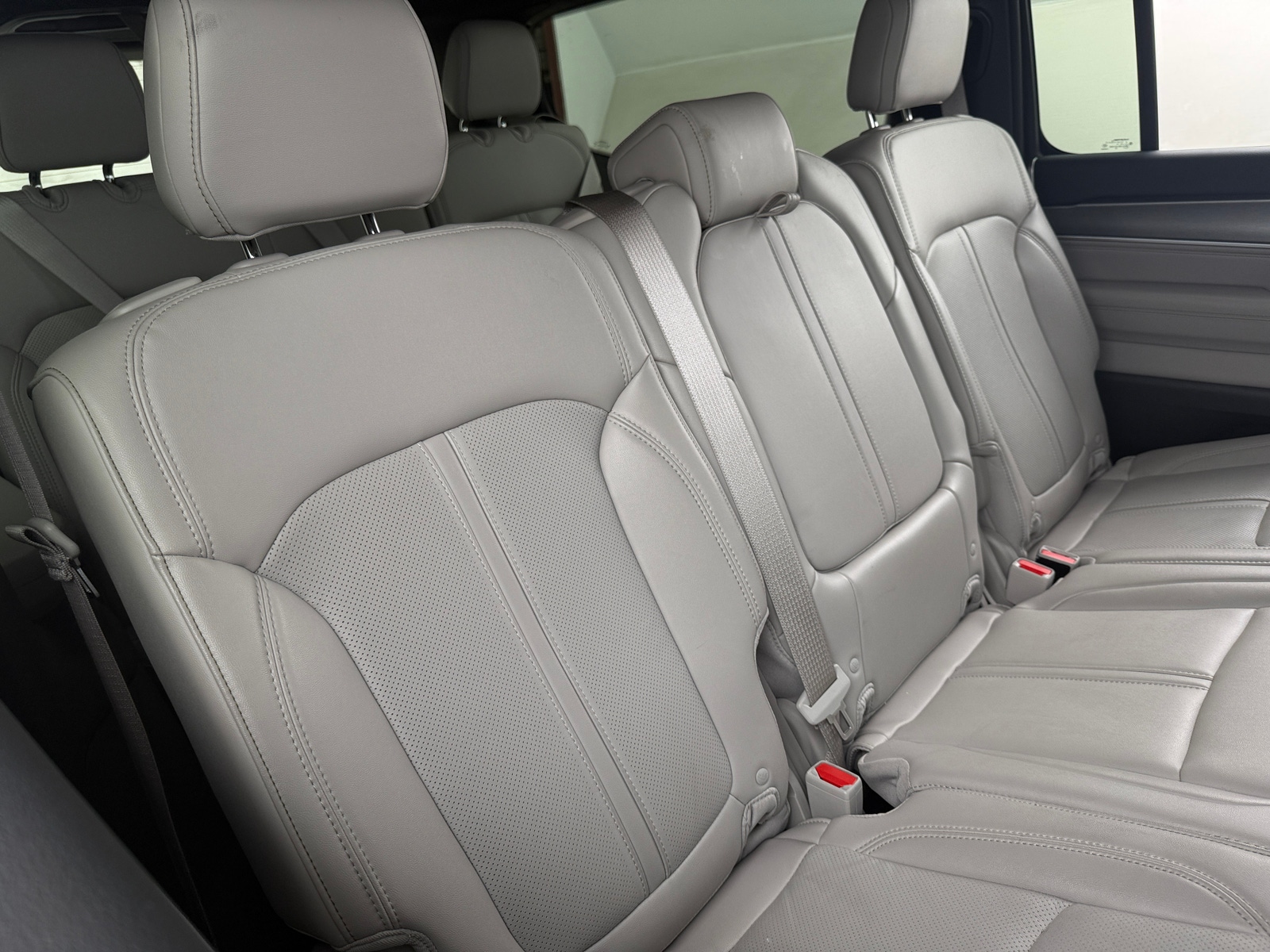 Thumbnail: 2025 Jeep Wagoneer - 5