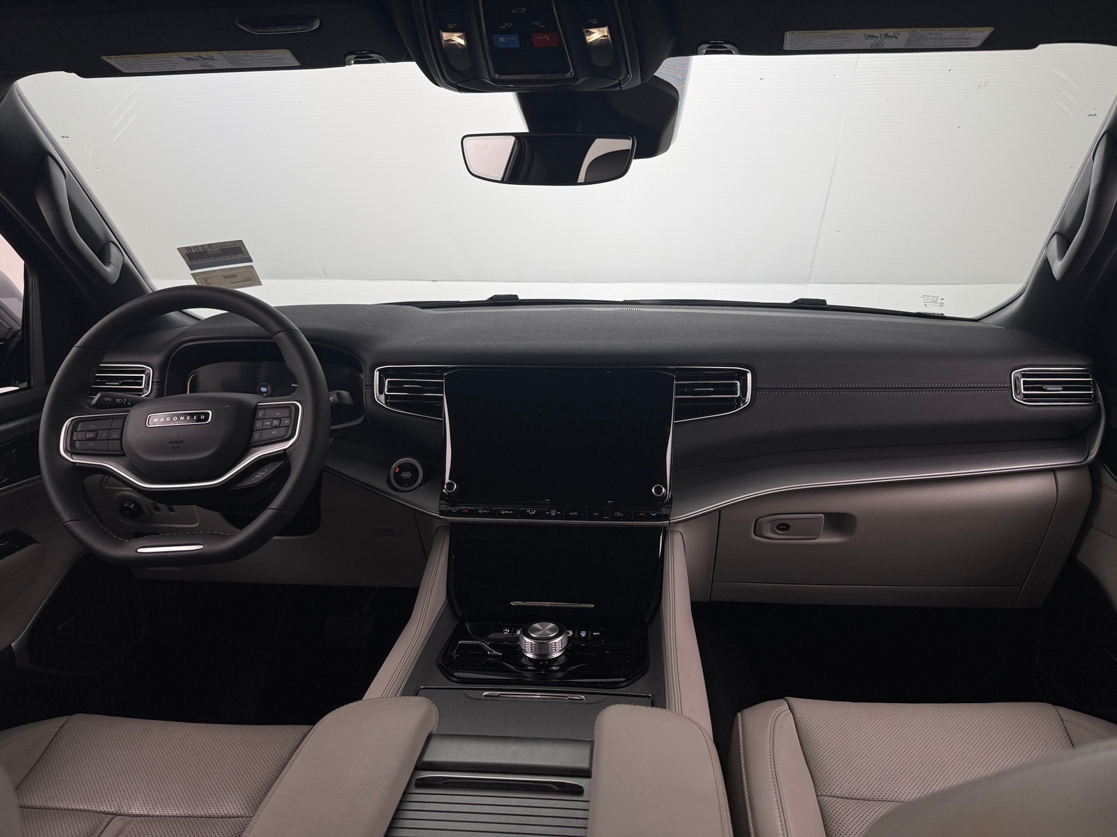 Thumbnail: 2025 Jeep Wagoneer - 2