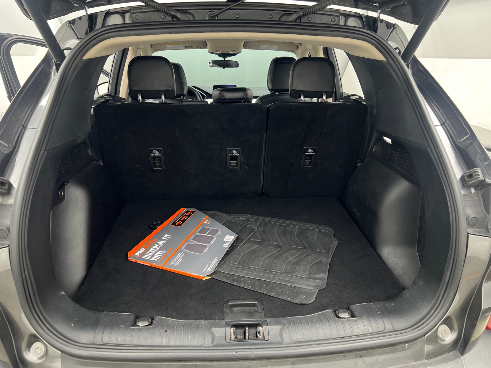 Thumbnail: 2020 Ford Escape - 6