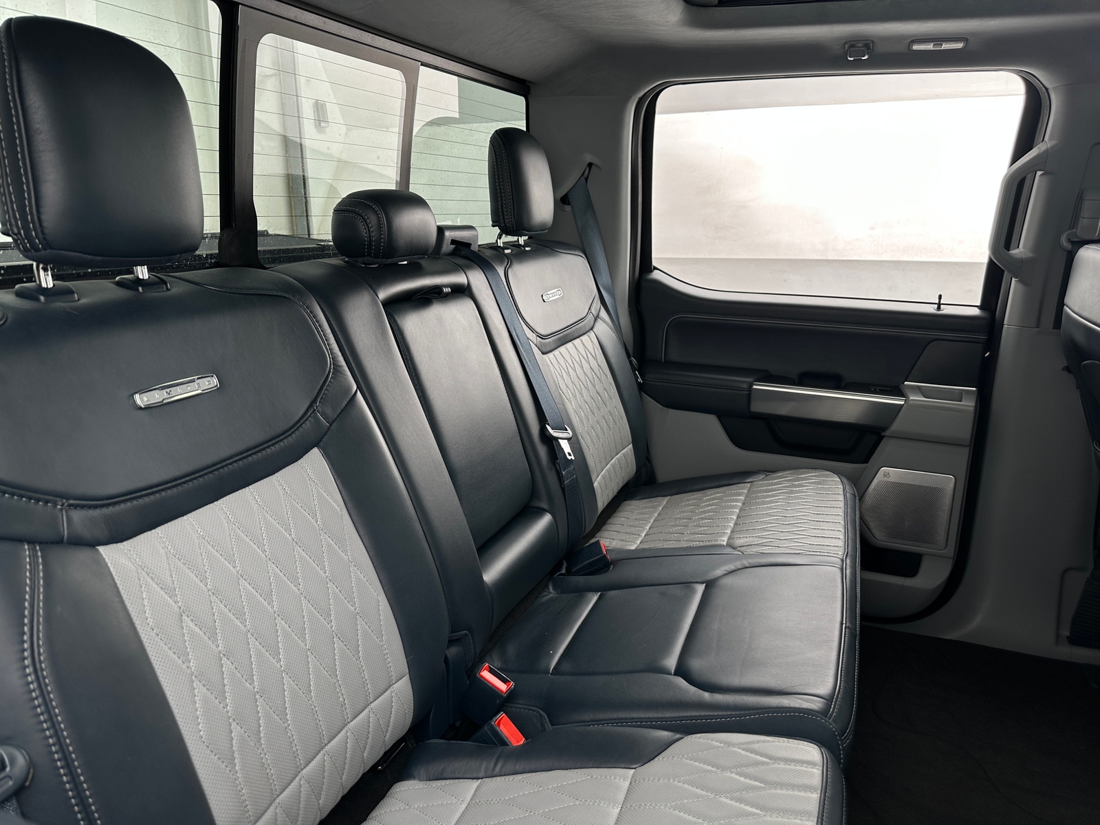 Thumbnail: 2021 Ford Econoline - 5