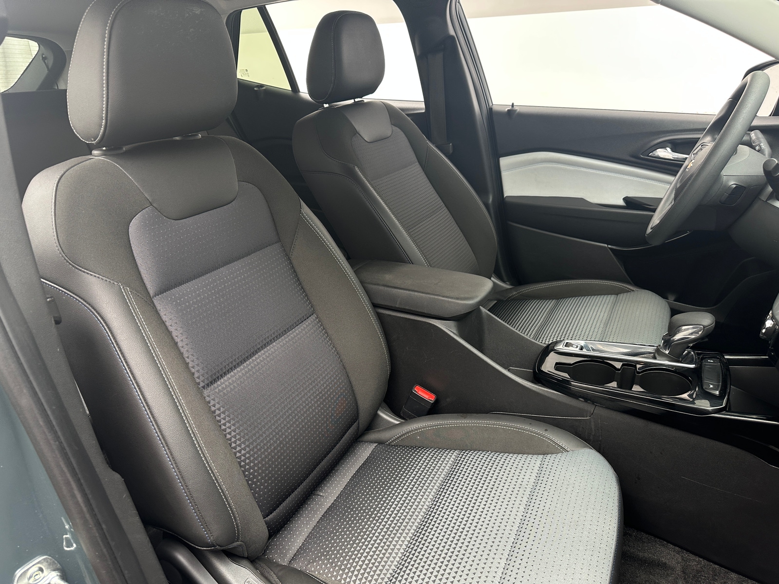 Thumbnail: 2025 Chevrolet Trax - 2