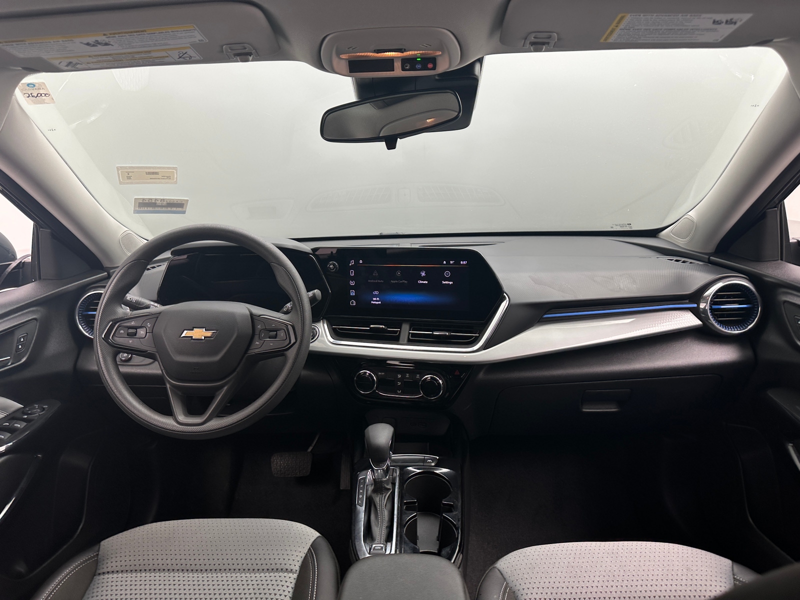 Thumbnail: 2025 Chevrolet Trax - 3