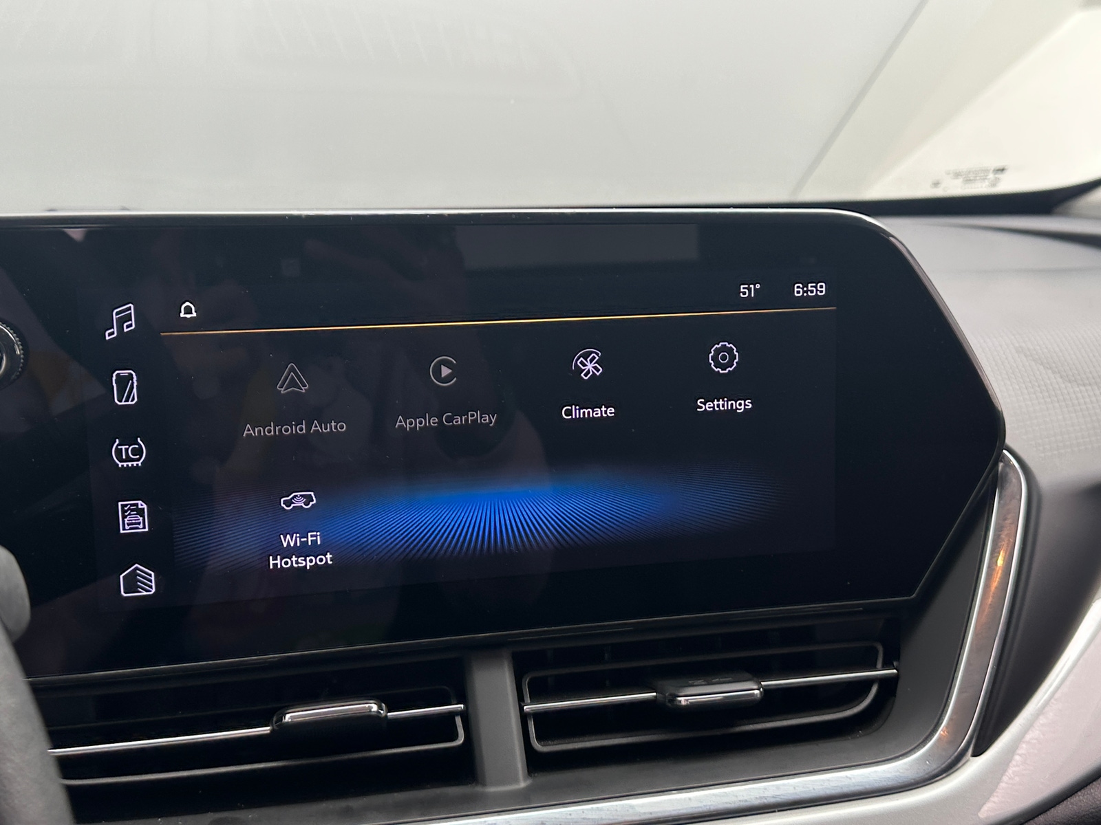 Thumbnail: 2025 Chevrolet Trax - 4