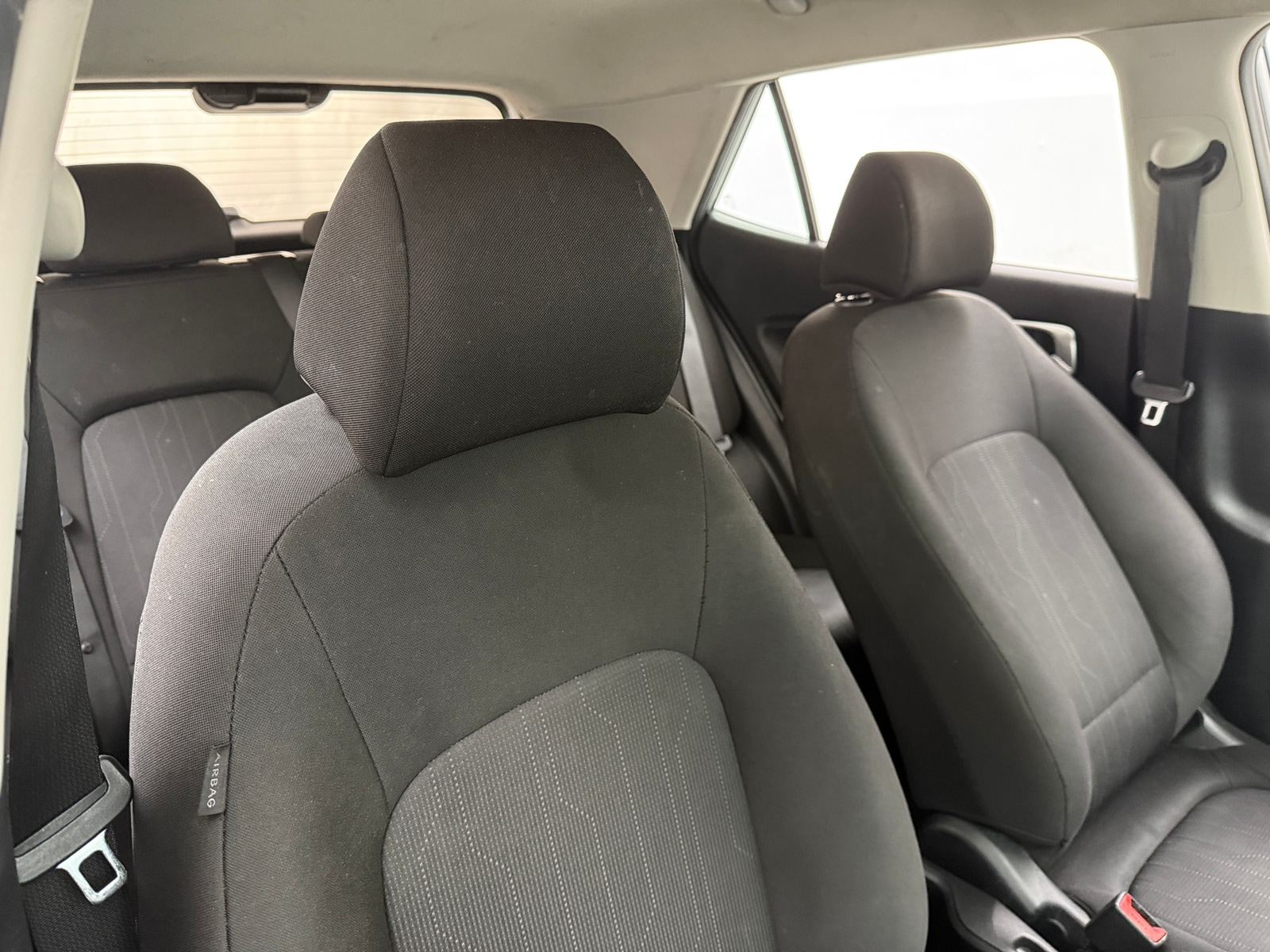 Thumbnail: 2021 Hyundai Venue - 2