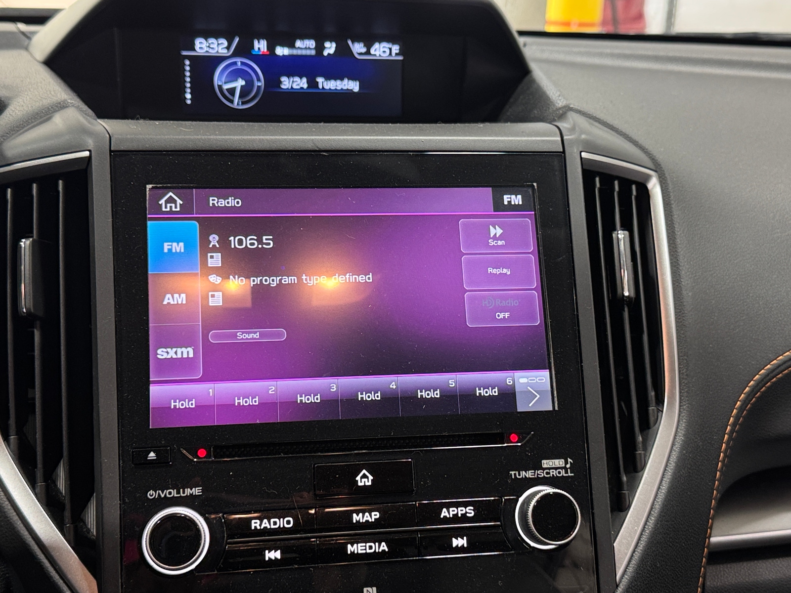 Thumbnail: 2019 Subaru Crosstrek - 3