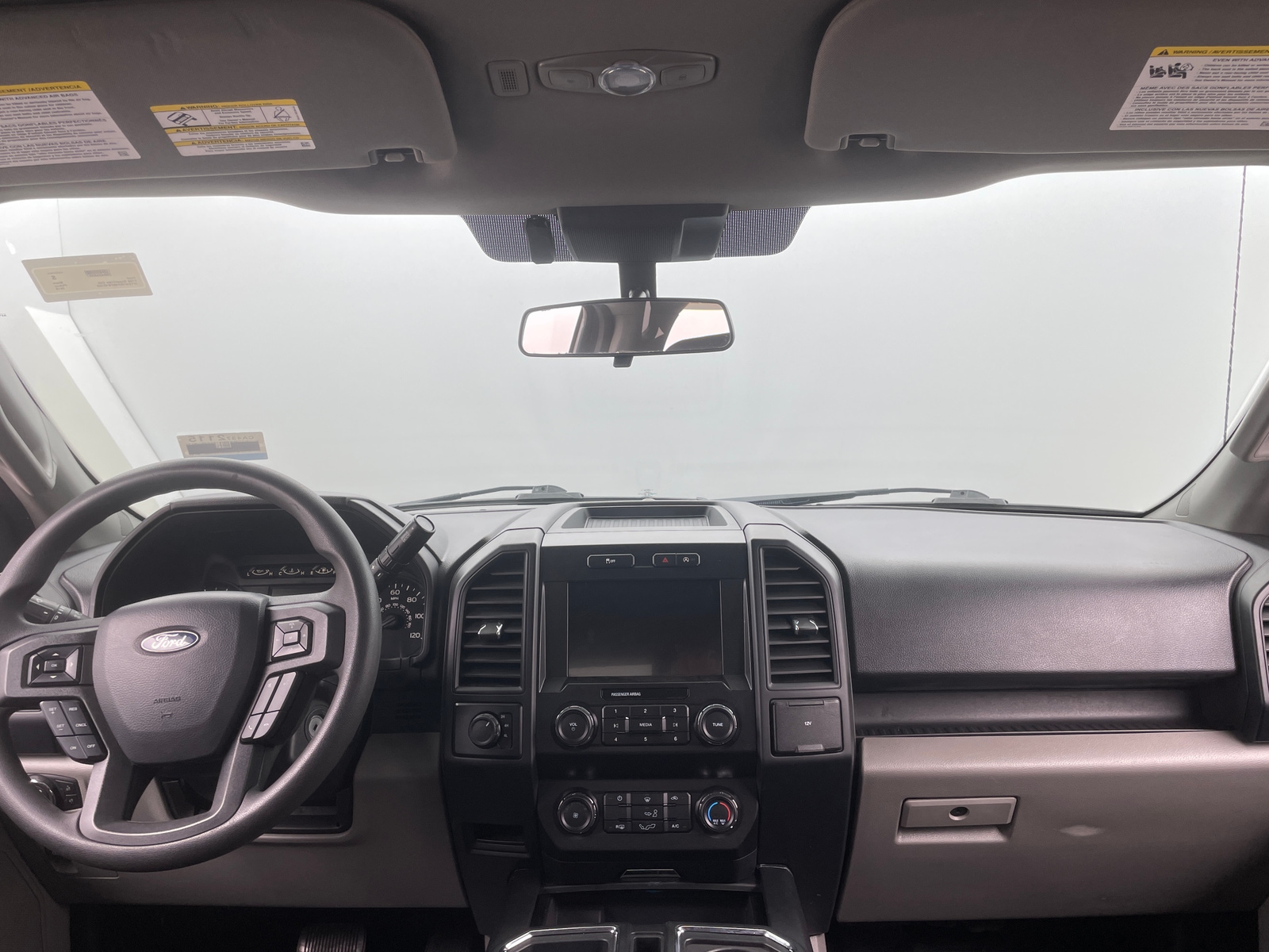 Thumbnail: 2019 Ford Econoline - 3