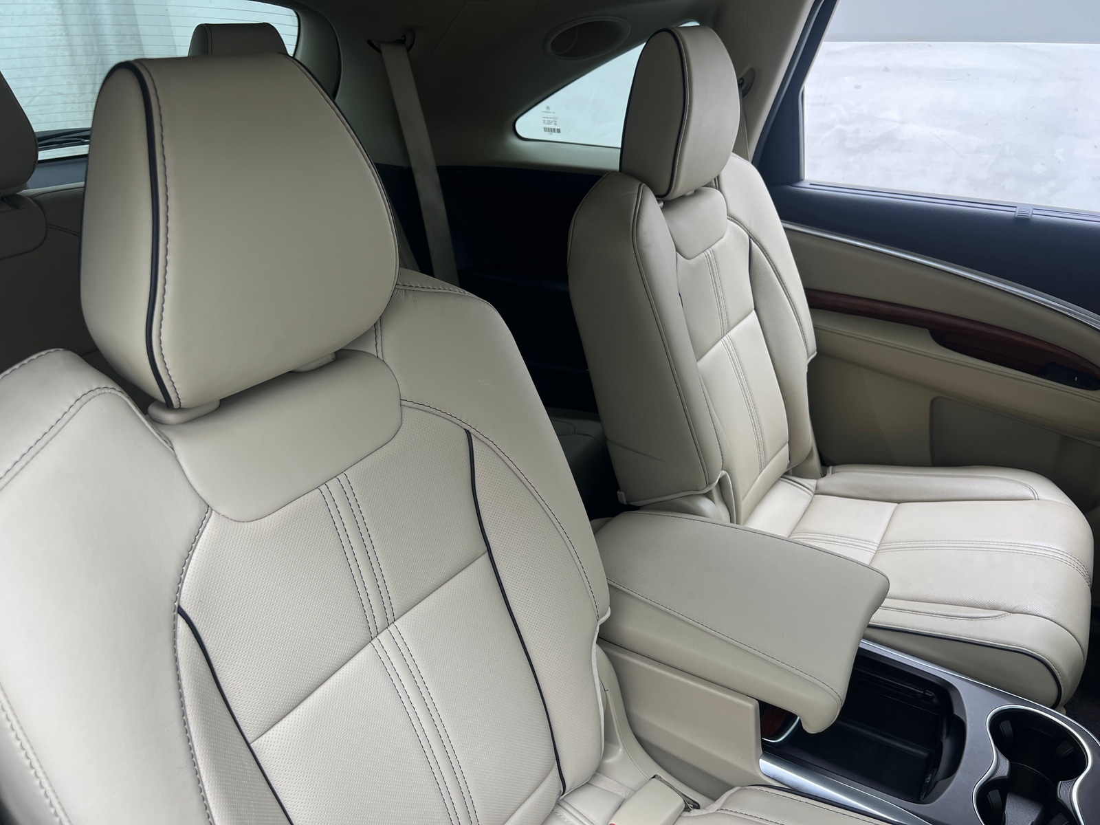 Thumbnail: 2017 Acura MDX - 5