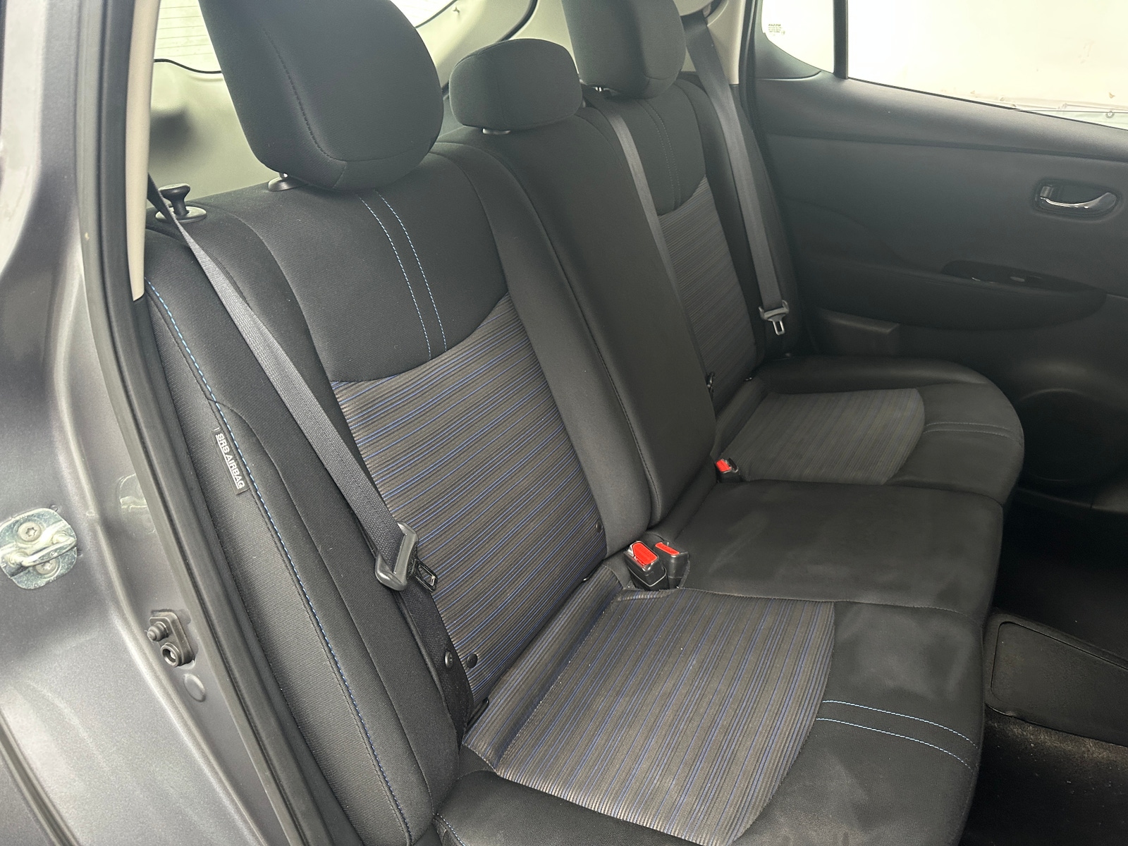 Thumbnail: 2022 Nissan Leaf - 6