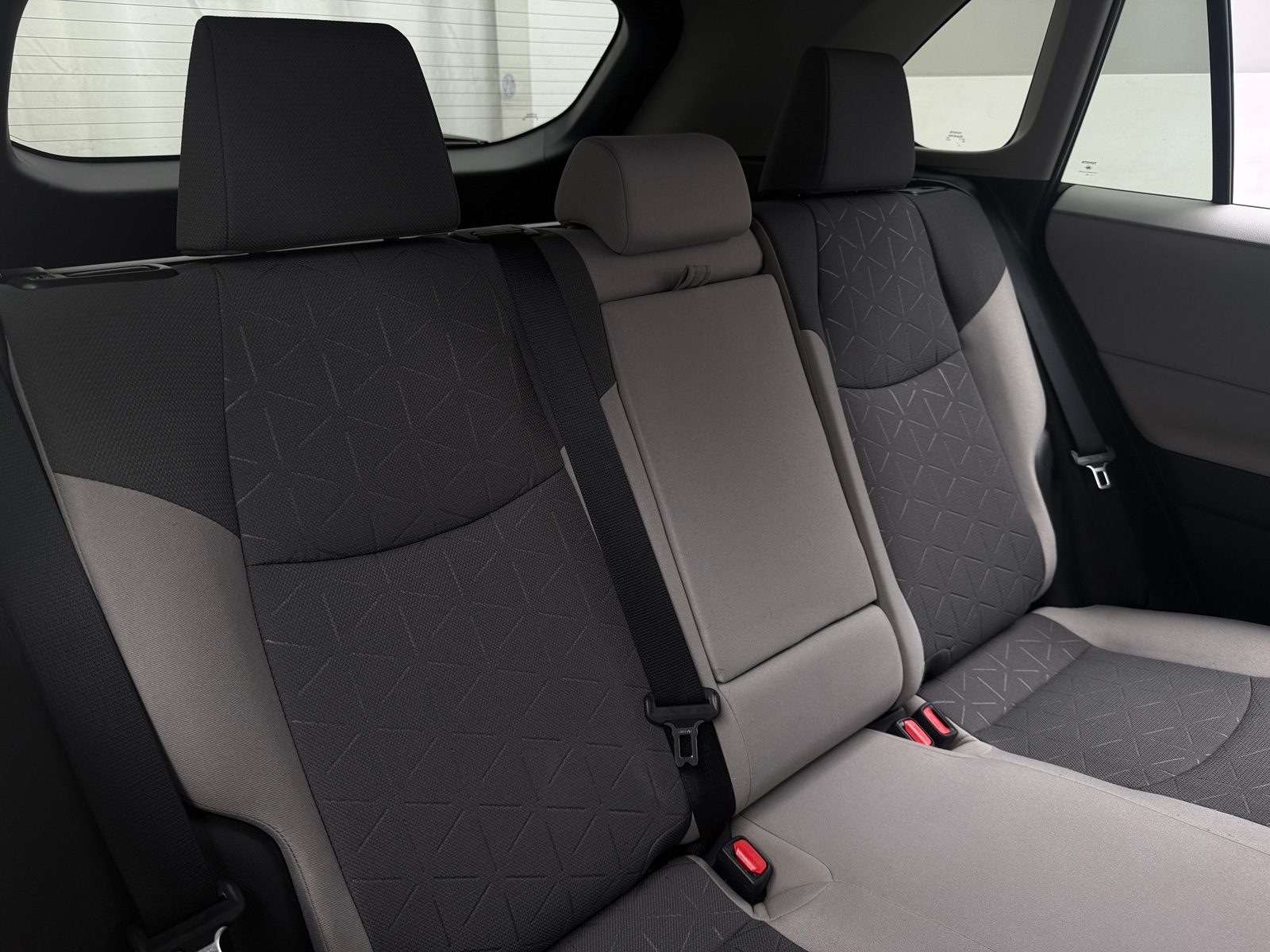 Thumbnail: 2022 Toyota RAV4 - 6