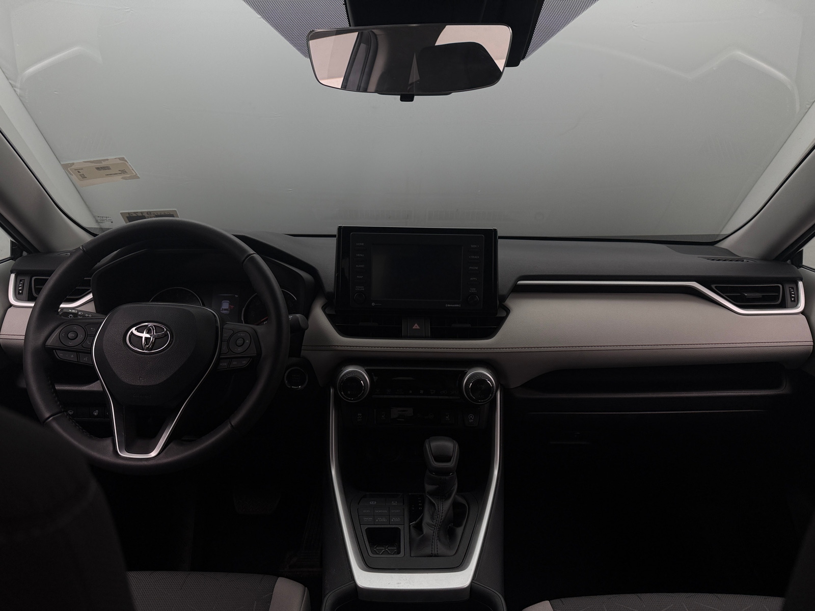 Thumbnail: 2022 Toyota RAV4 - 3