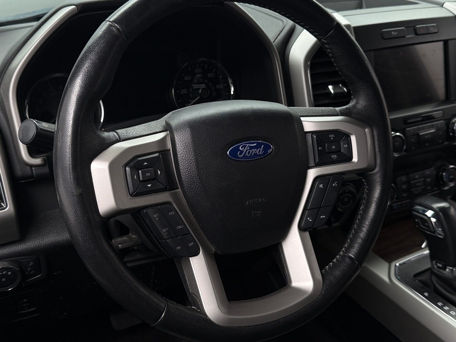 Thumbnail: 2019 Ford Econoline - 4