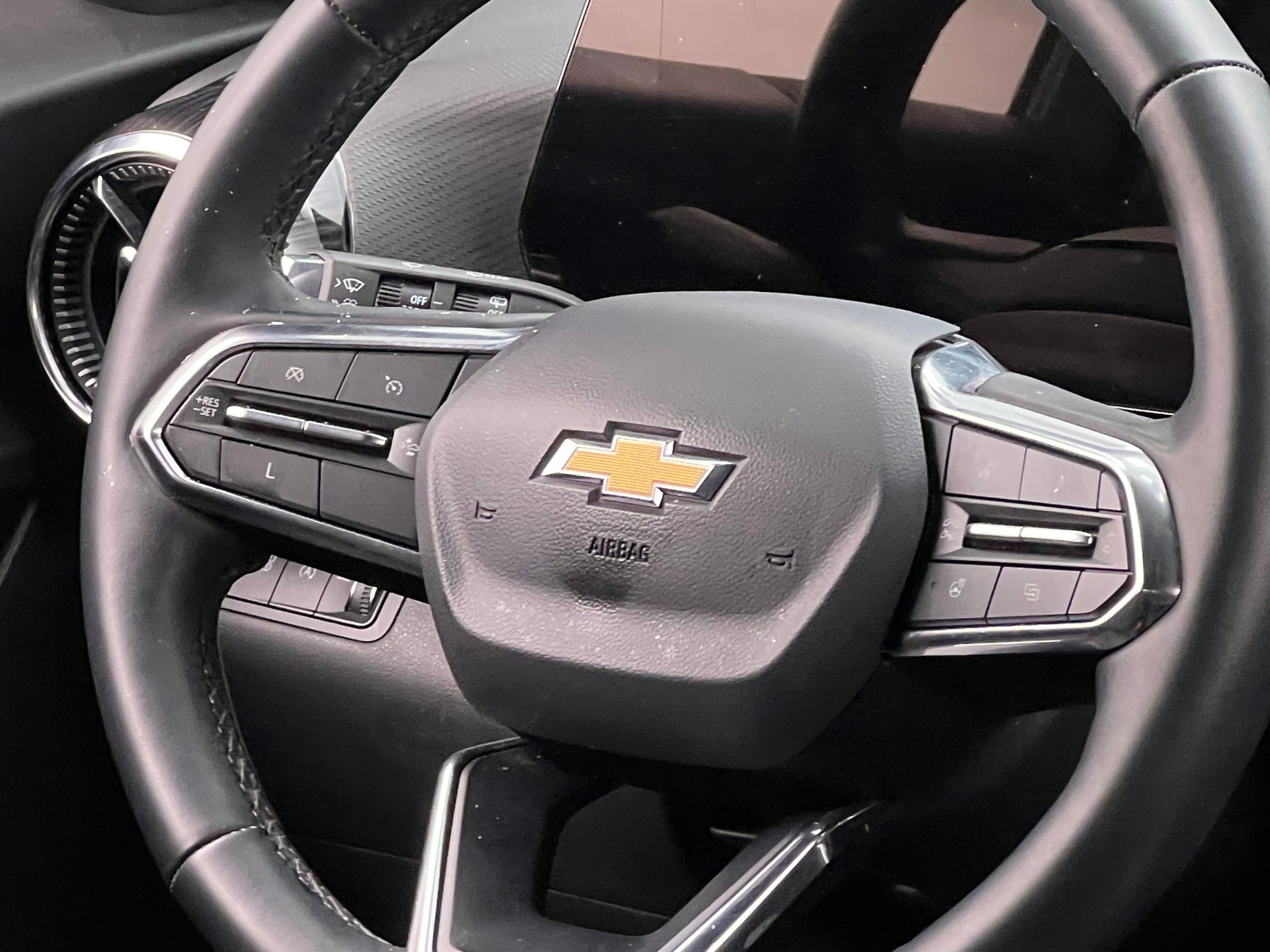 Thumbnail: 2025 Chevrolet Equinox - 5