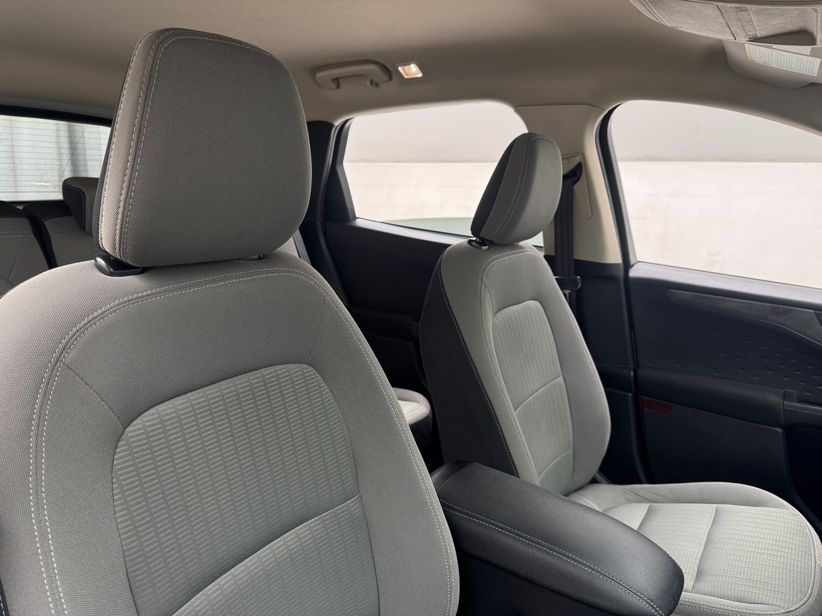 Thumbnail: 2020 Ford Escape - 2