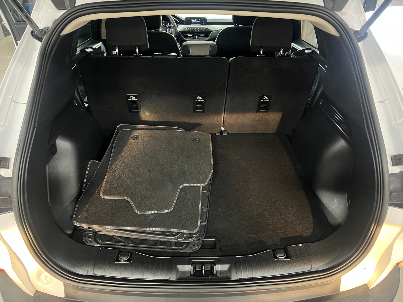 Thumbnail: 2020 Ford Escape - 7