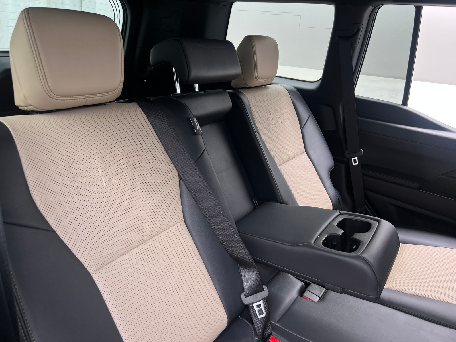 Thumbnail: 2024 Lexus GX - 5