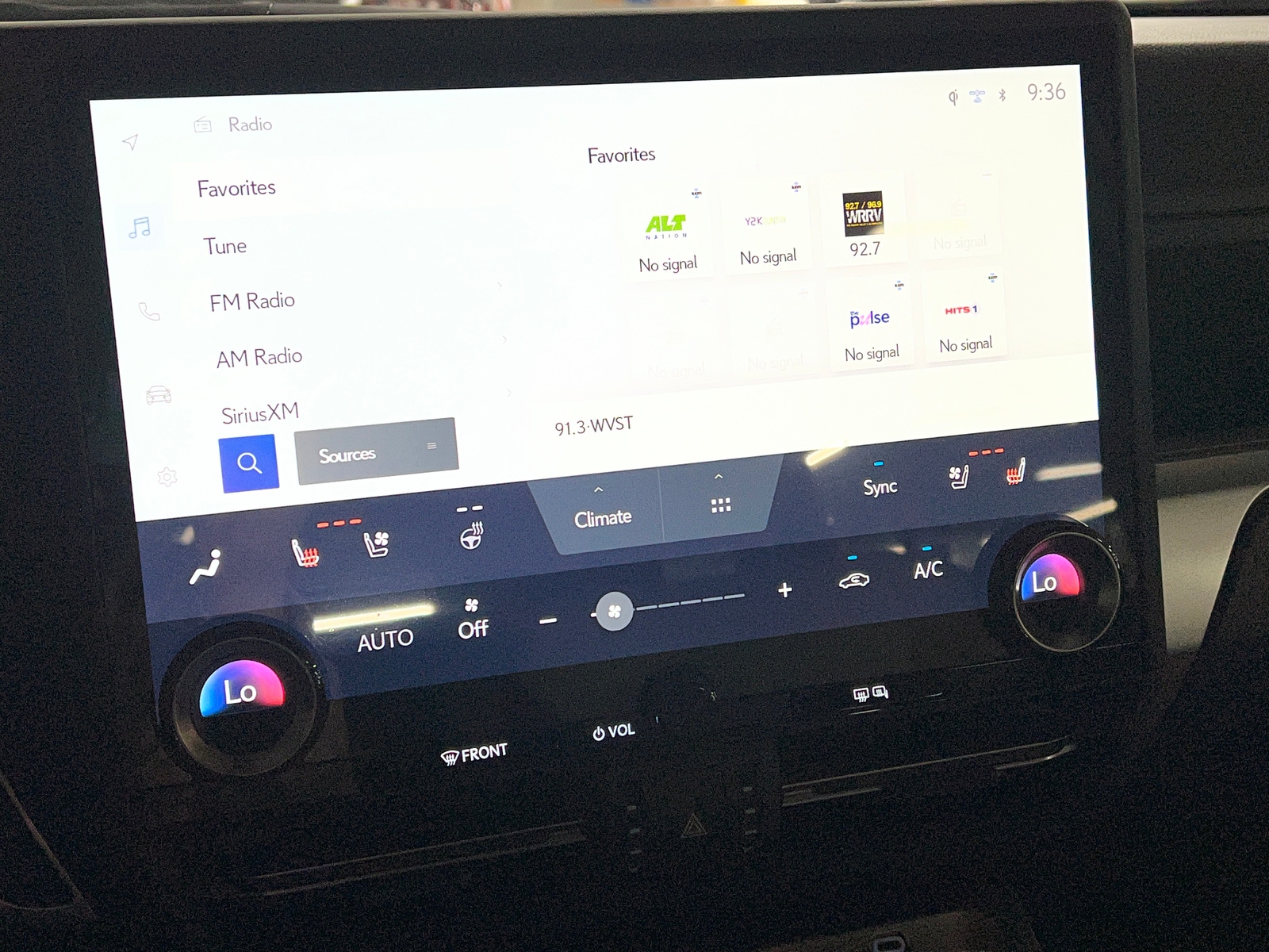 Thumbnail: 2024 Lexus GX - 3