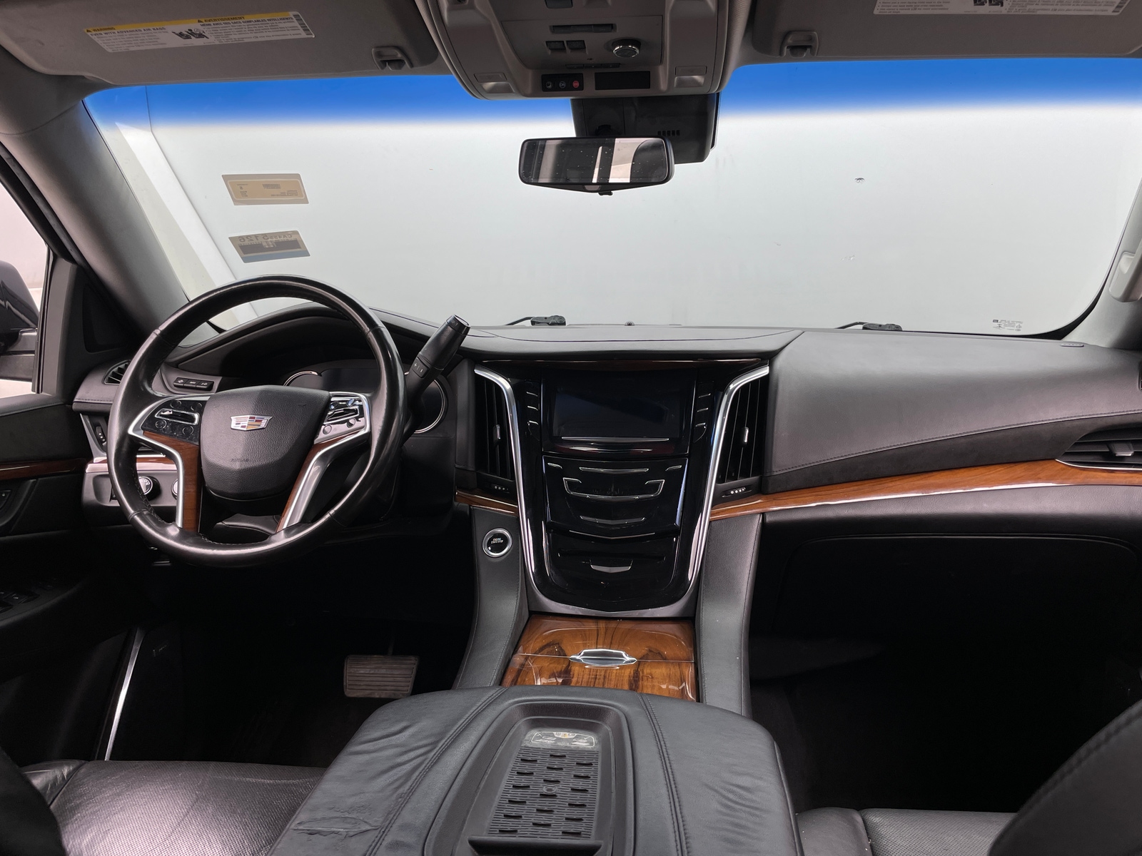 Thumbnail: 2017 Cadillac Escalade - 2