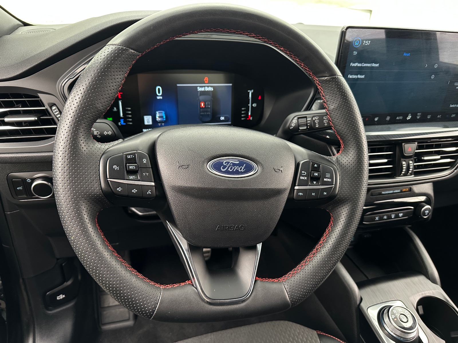 Thumbnail: 2023 Ford Escape - 5