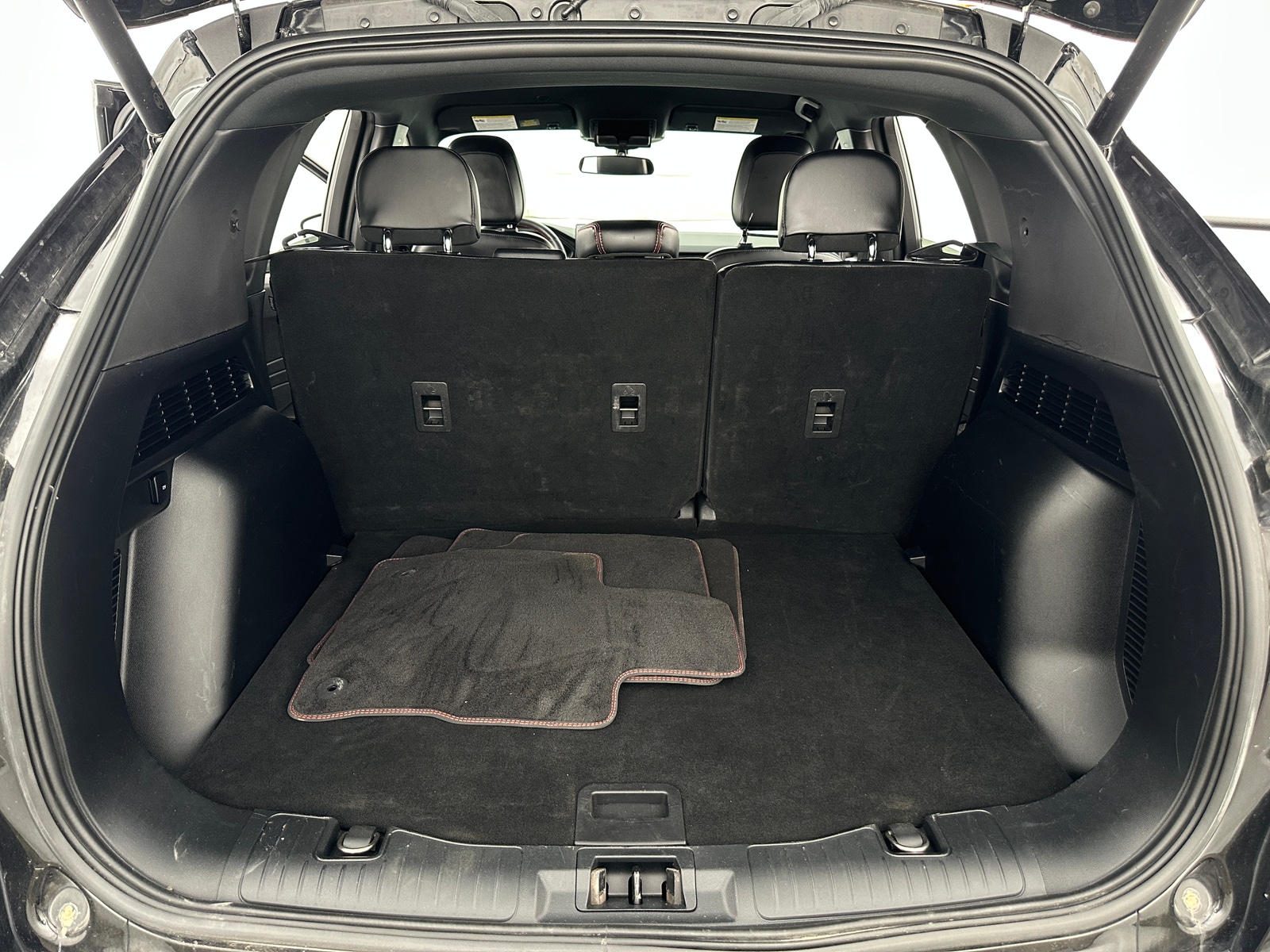 Thumbnail: 2023 Ford Escape - 7