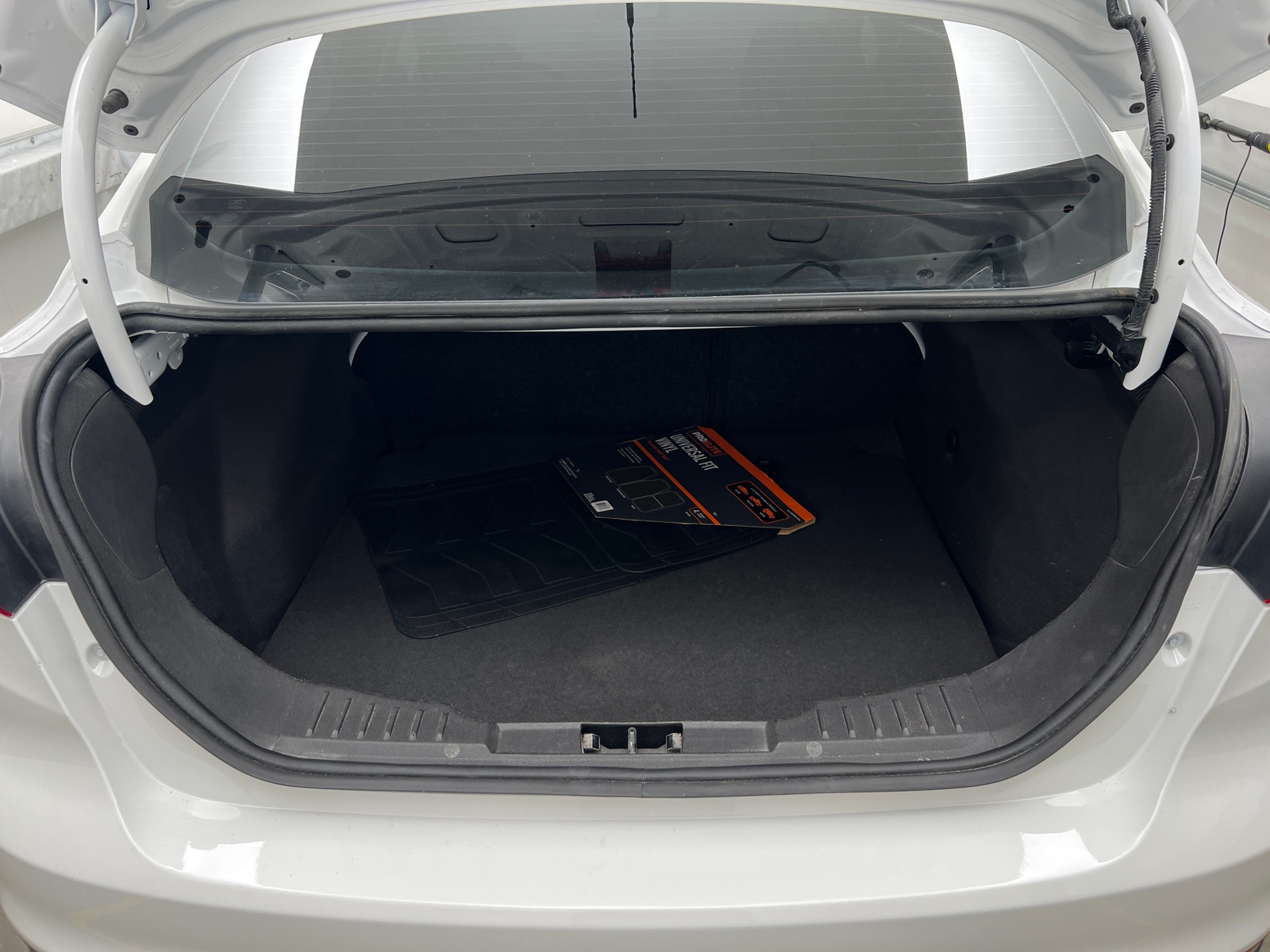 Thumbnail: 2018 Ford Focus - 7