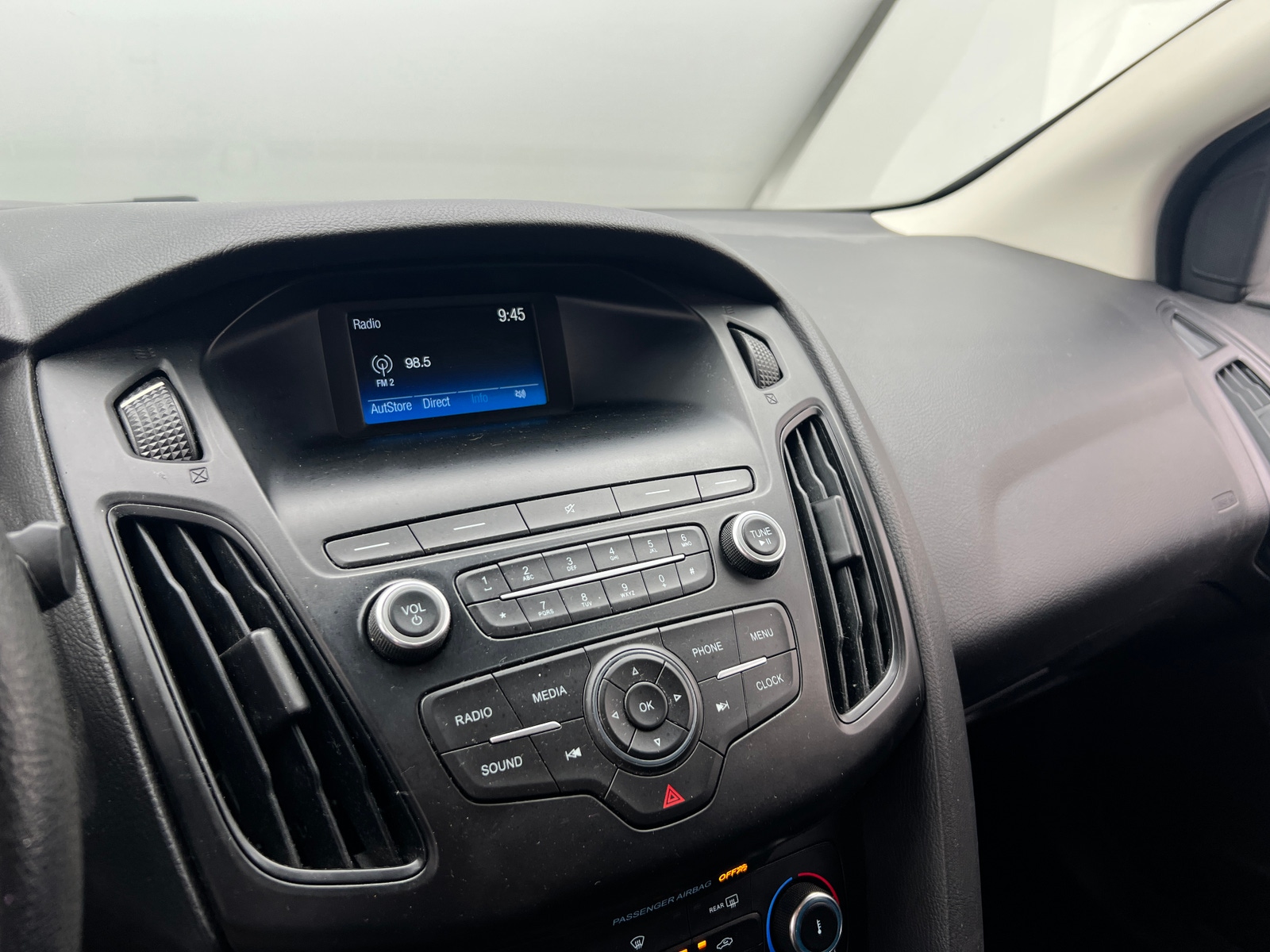 Thumbnail: 2018 Ford Focus - 4