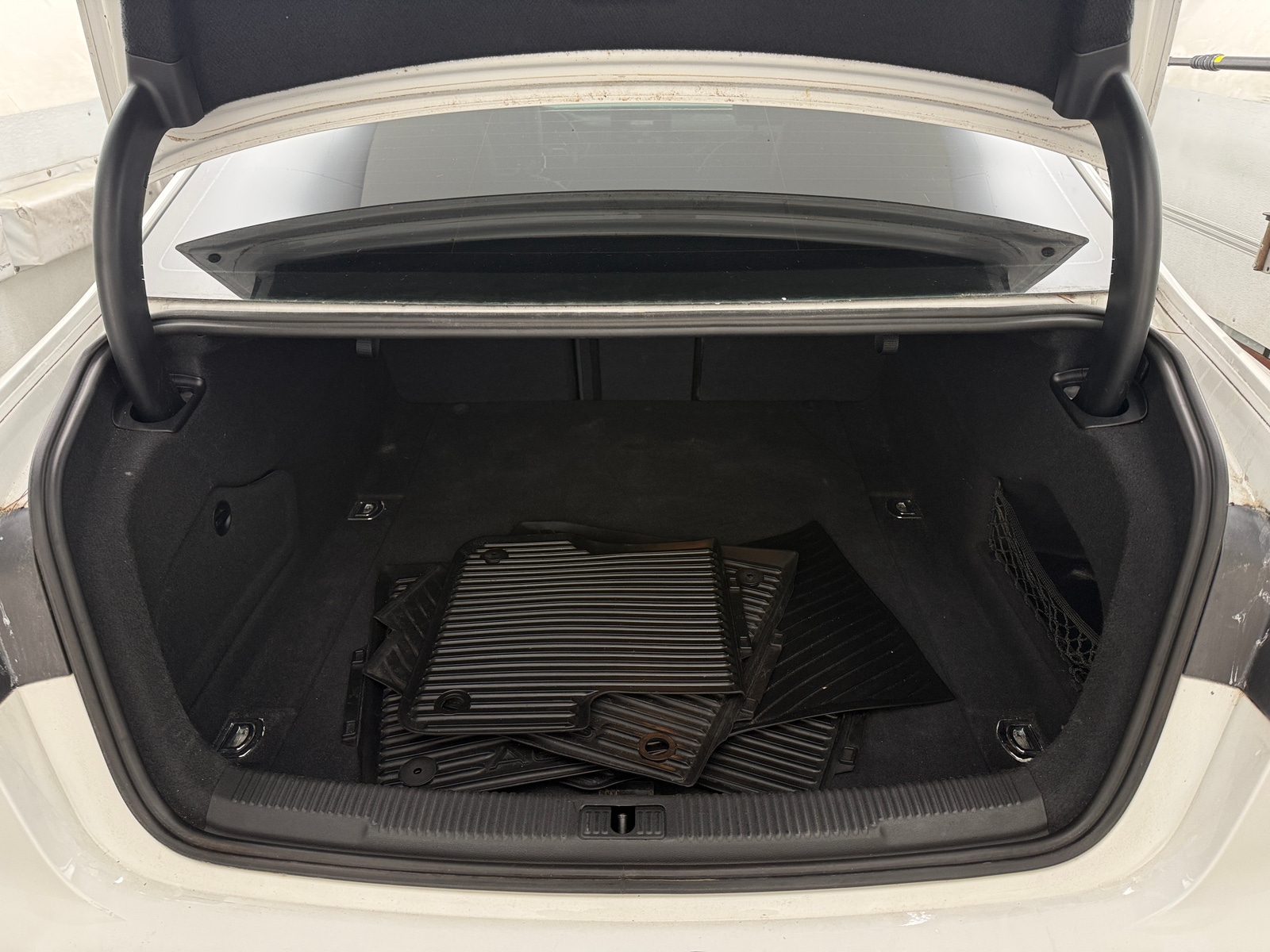 Thumbnail: 2016 Audi A6 - 6