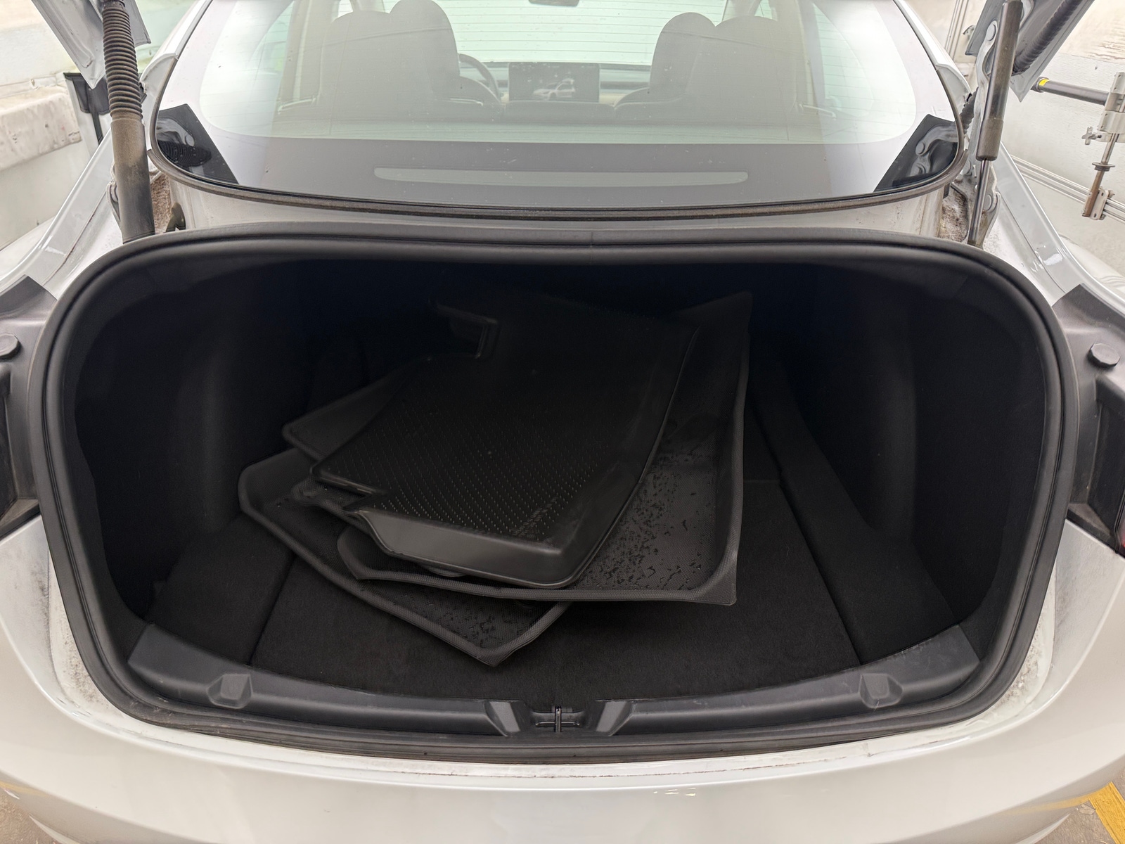 Thumbnail: 2023 Tesla Model 3 - 6