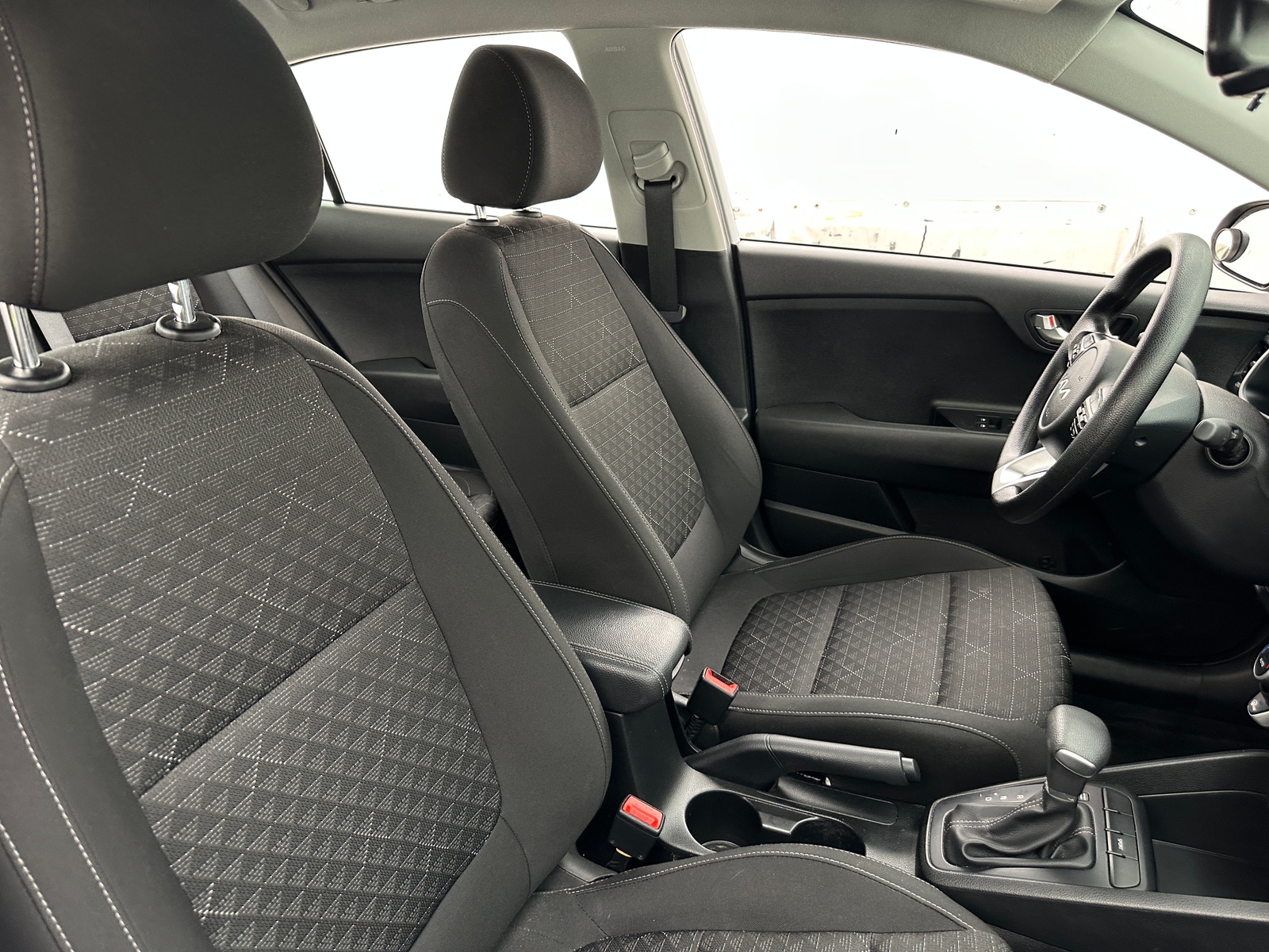 Thumbnail: 2023 Kia Rio - 2