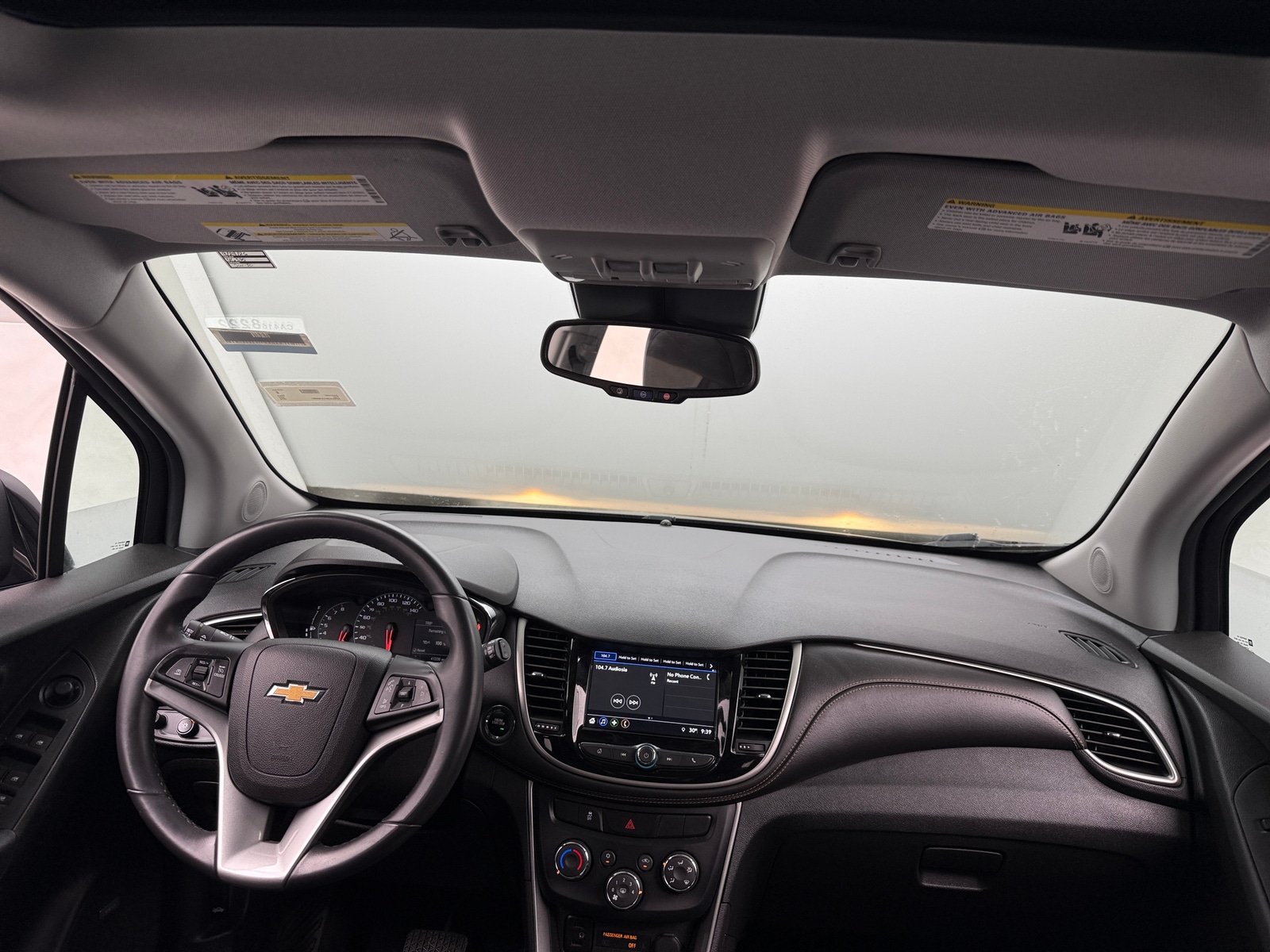 Thumbnail: 2018 Chevrolet Trax - 3