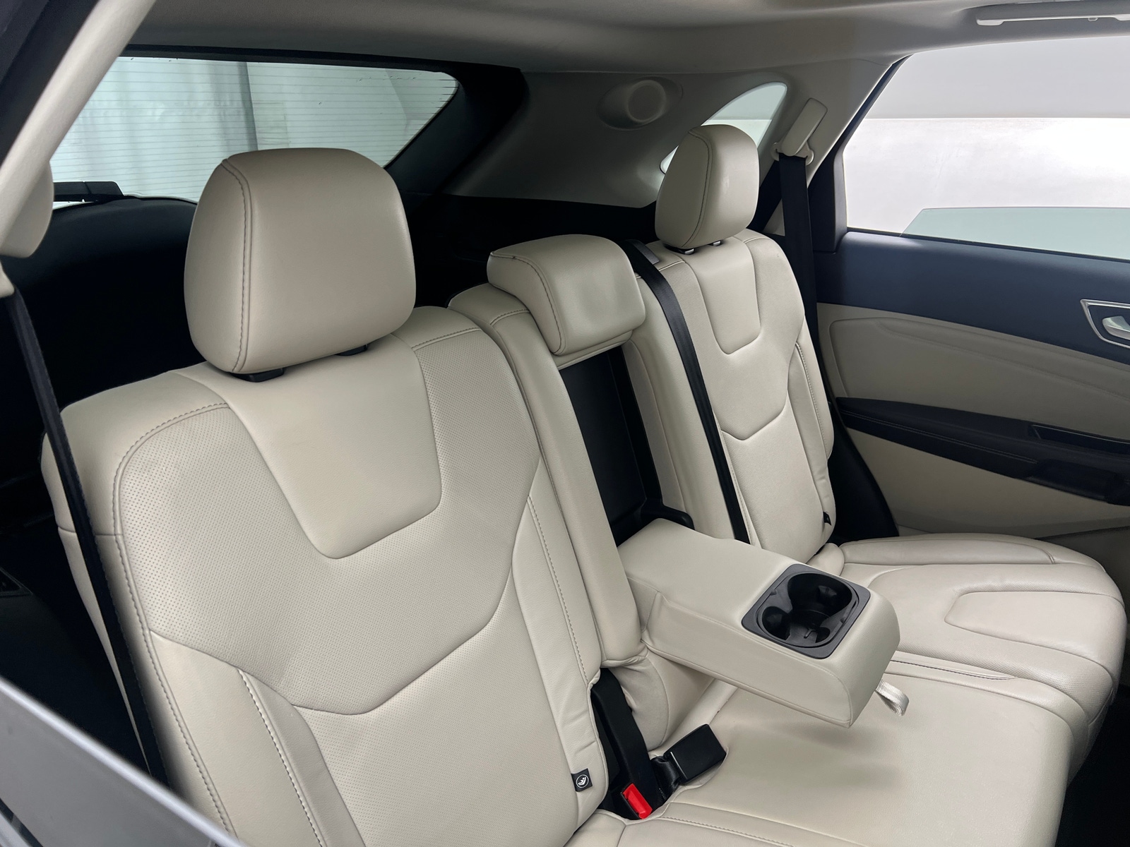 Thumbnail: 2015 Ford Edge - 5