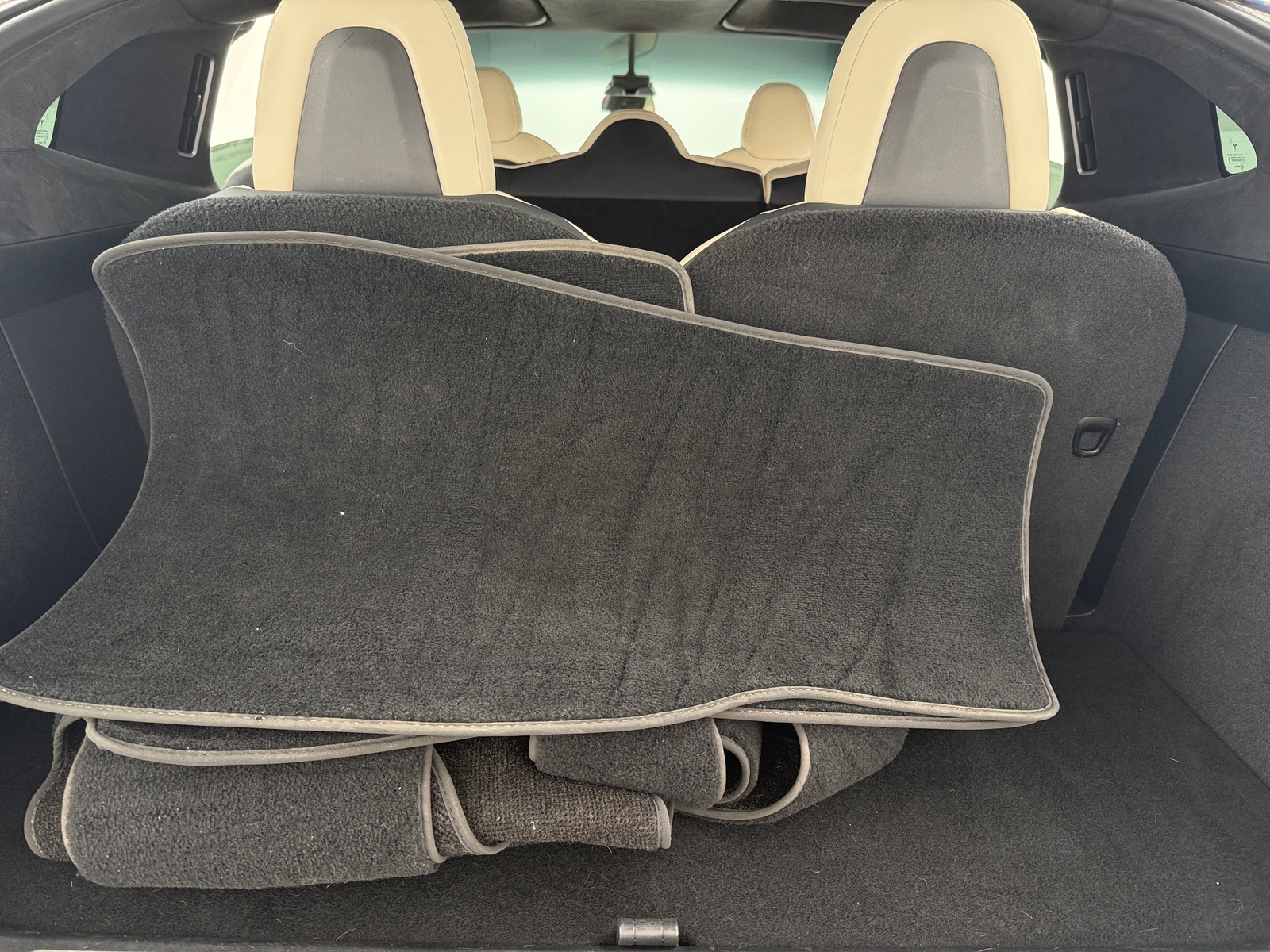 Thumbnail: 2020 Tesla Model X - 7