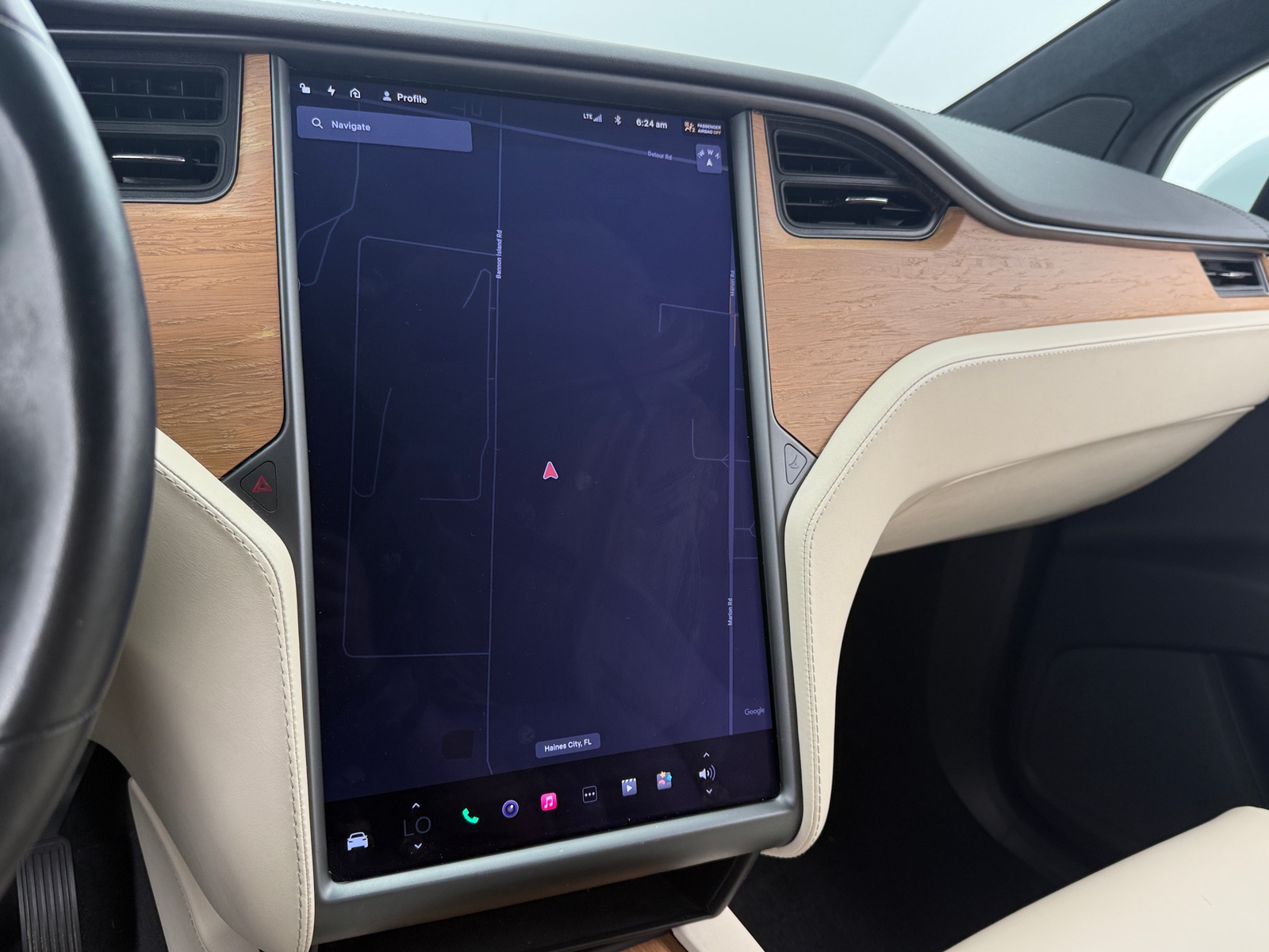 Thumbnail: 2020 Tesla Model X - 4