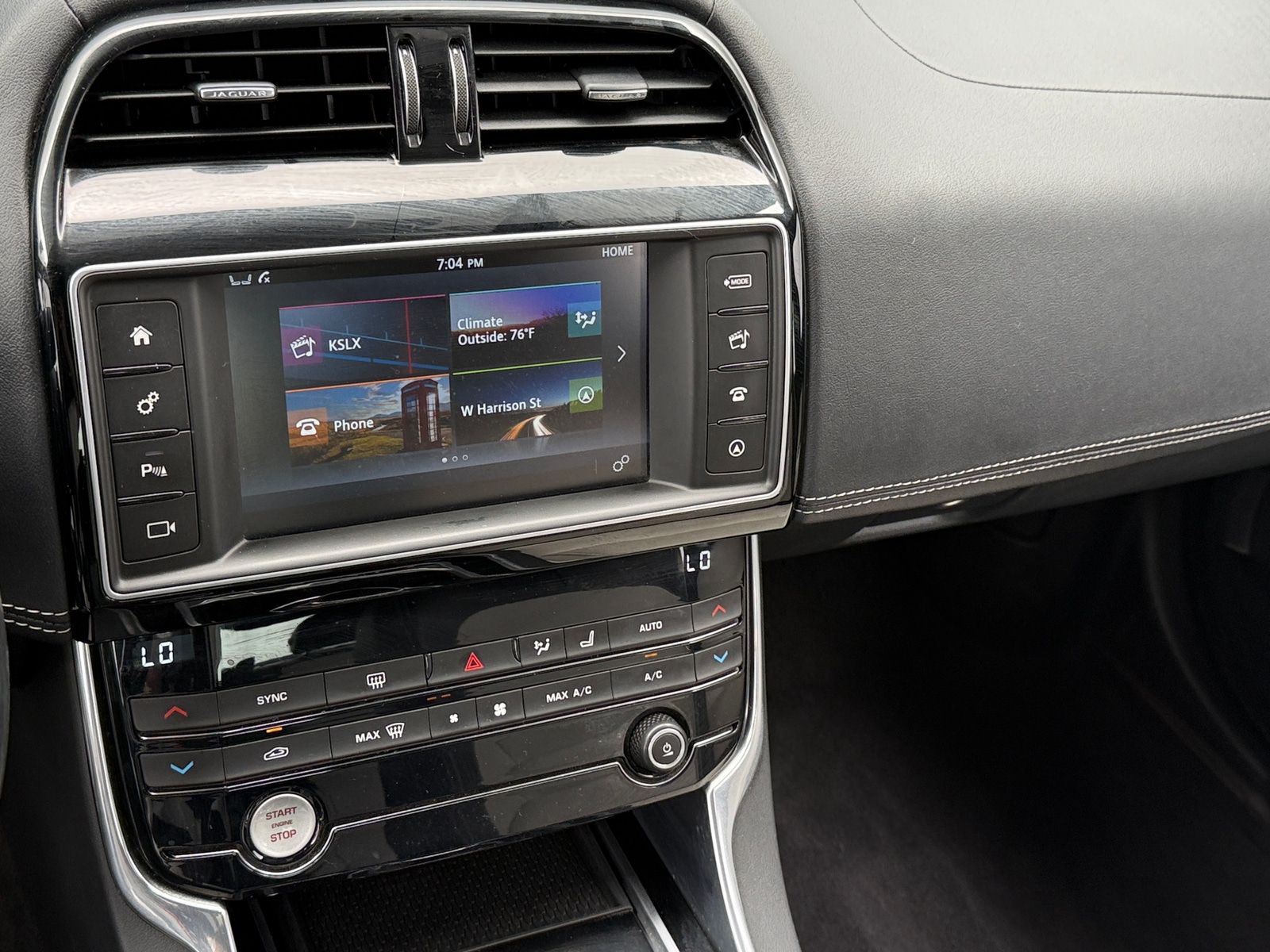 Thumbnail: 2017 Jaguar XE - 3