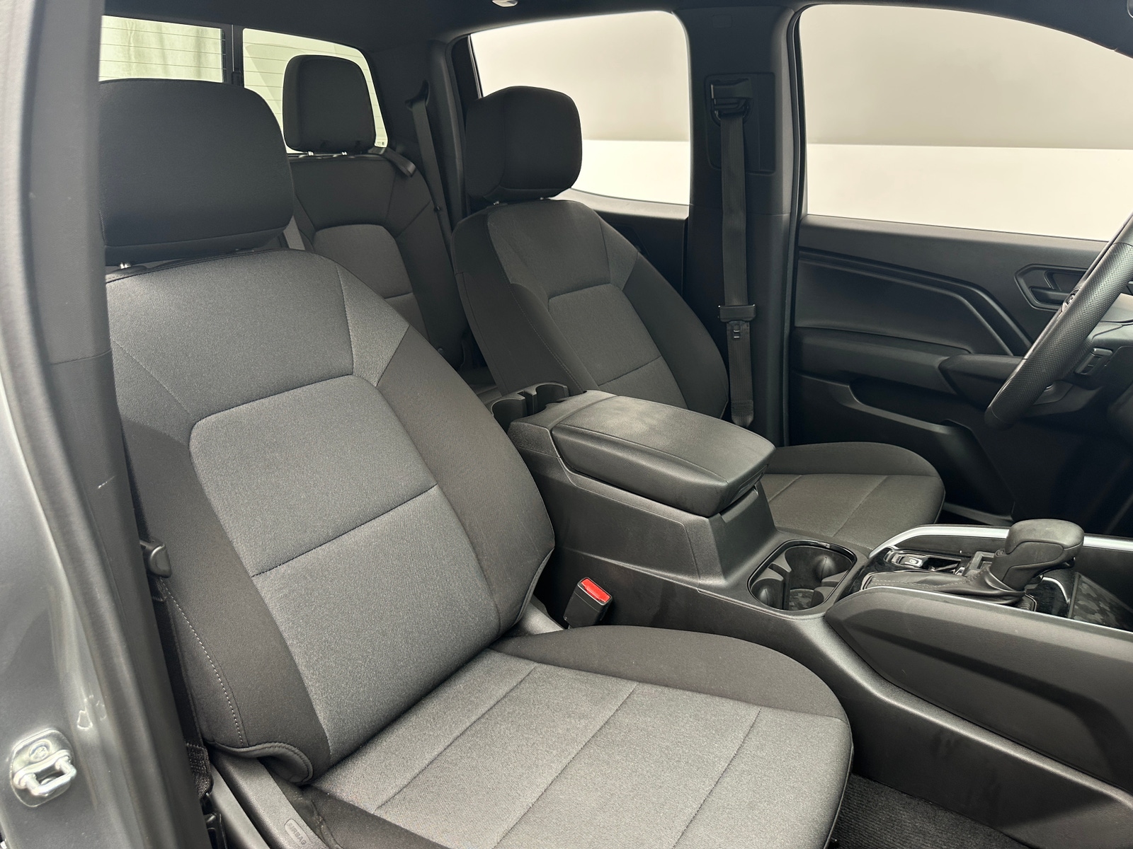 Thumbnail: 2025 Chevrolet Colorado - 2