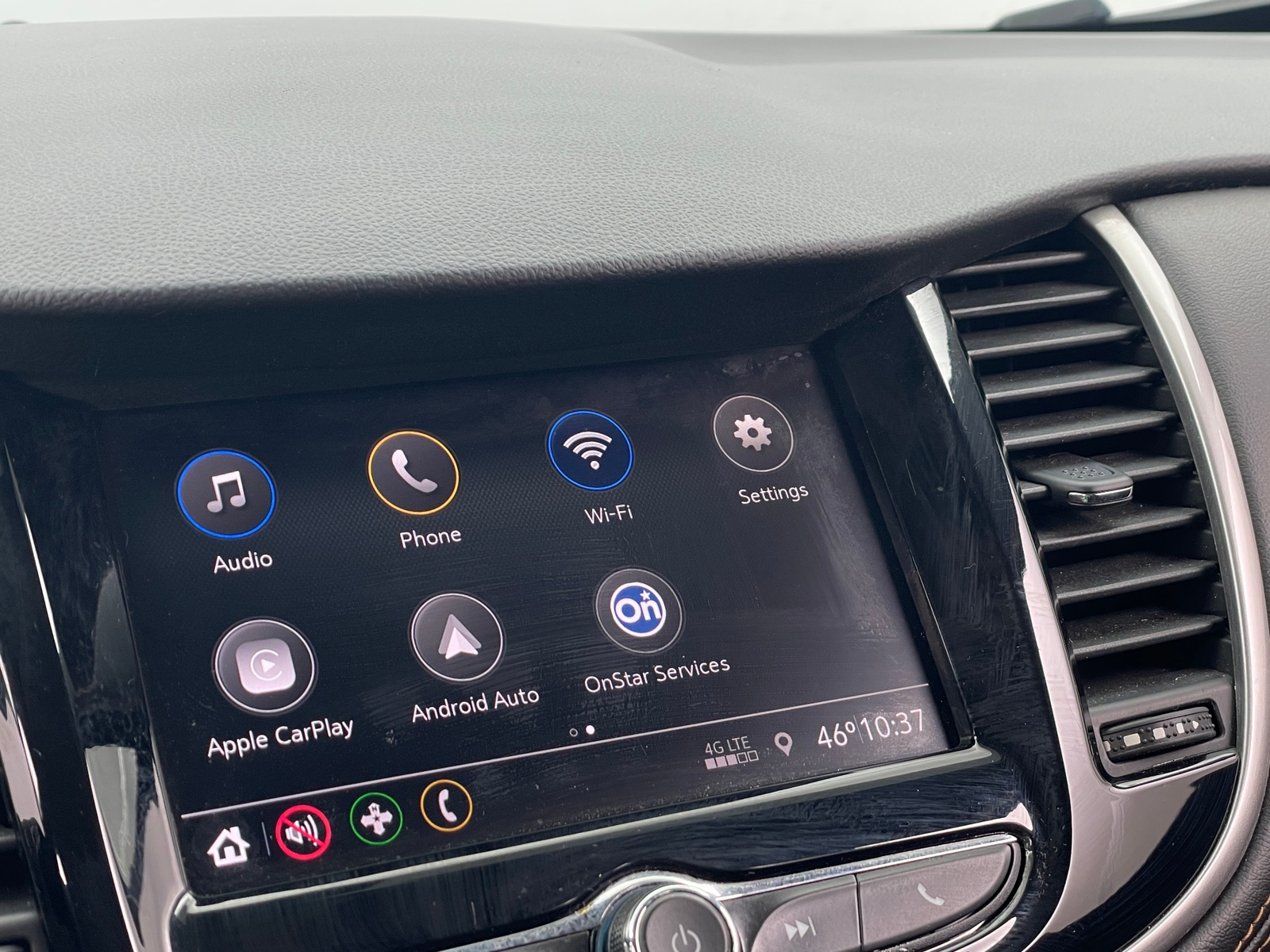 Thumbnail: 2021 Chevrolet Trax - 4