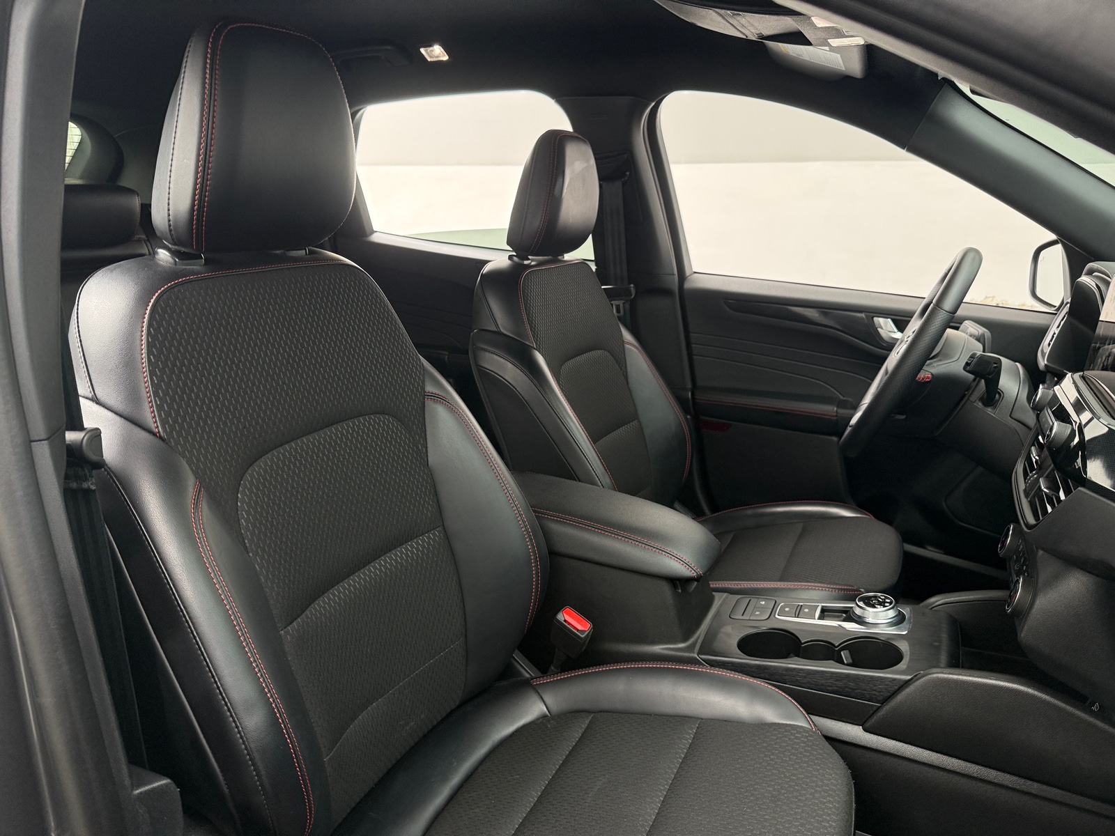 Thumbnail: 2025 Ford Escape - 2