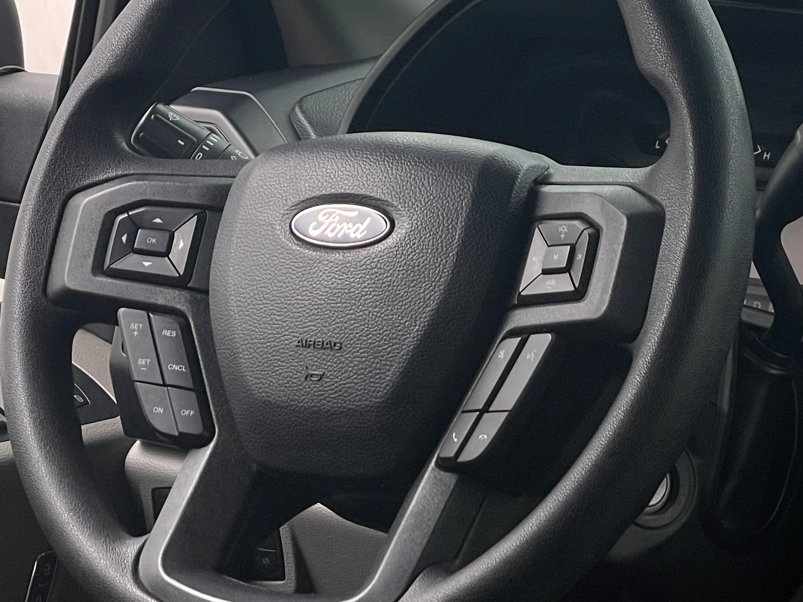 Thumbnail: 2020 Ford Econoline - 5