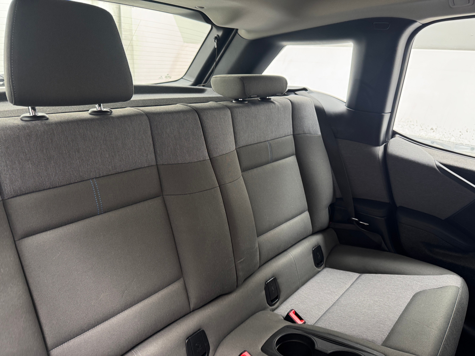 Thumbnail: 2017 BMW i3 - 6