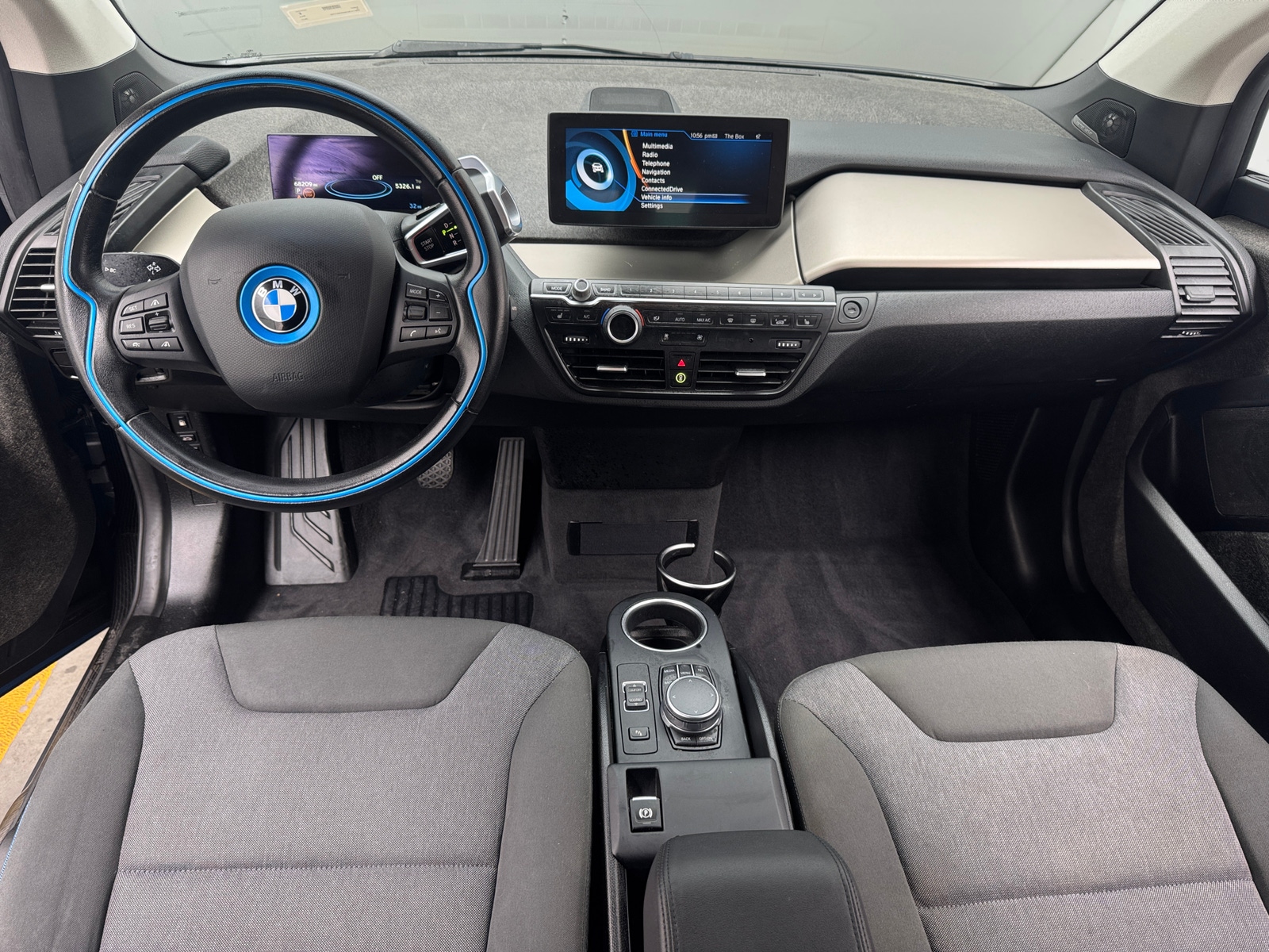 Thumbnail: 2017 BMW i3 - 3