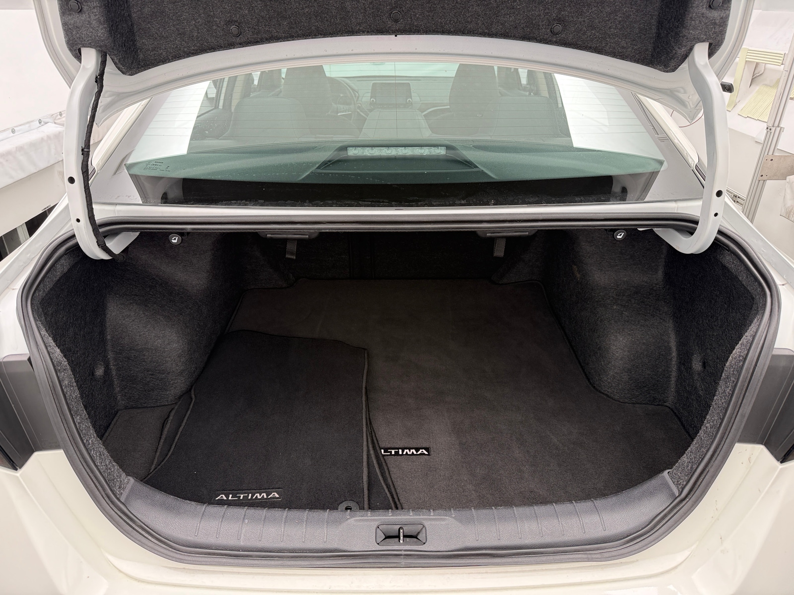 Thumbnail: 2025 Nissan Altima - 7