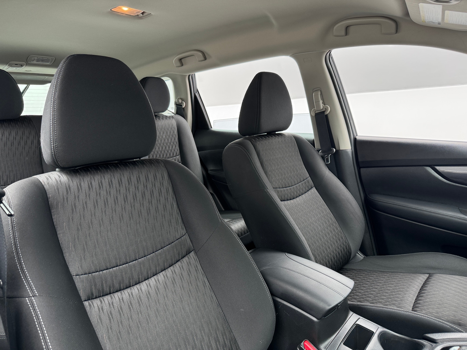 Thumbnail: 2020 Nissan Rogue - 2