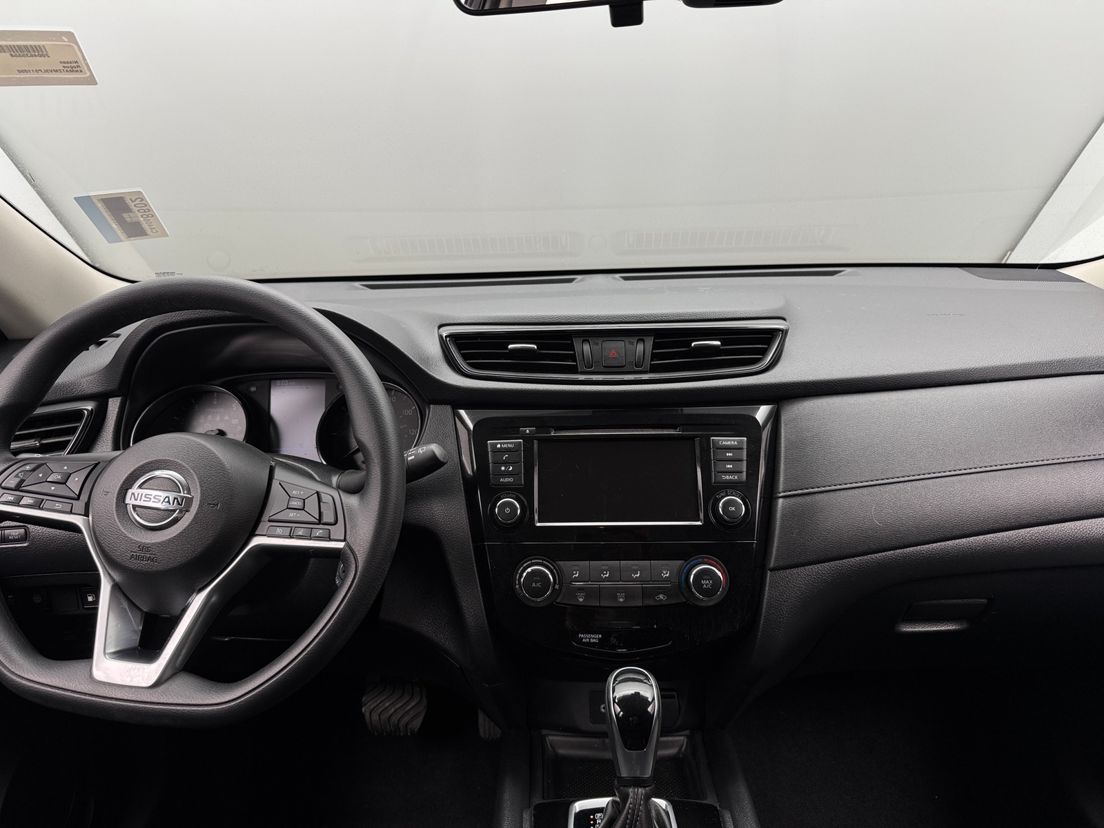 Thumbnail: 2020 Nissan Rogue - 3