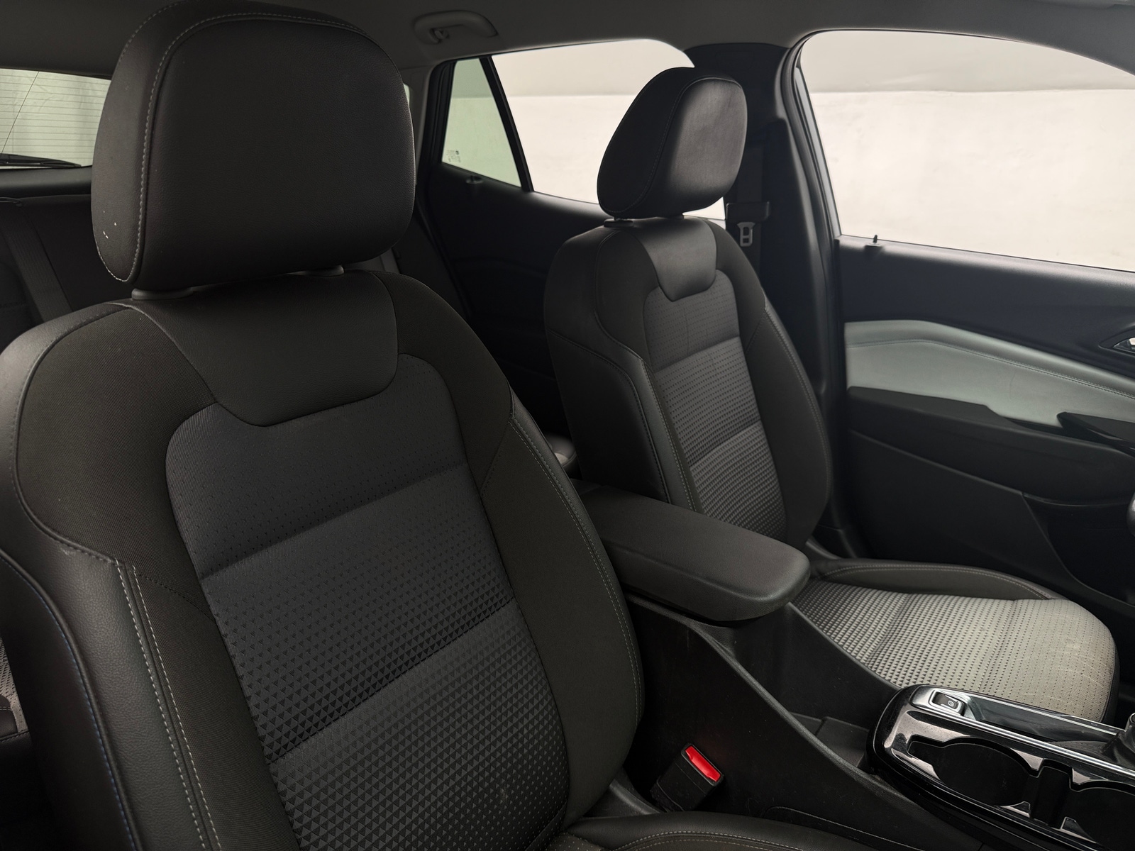 Thumbnail: 2024 Chevrolet Trax - 2