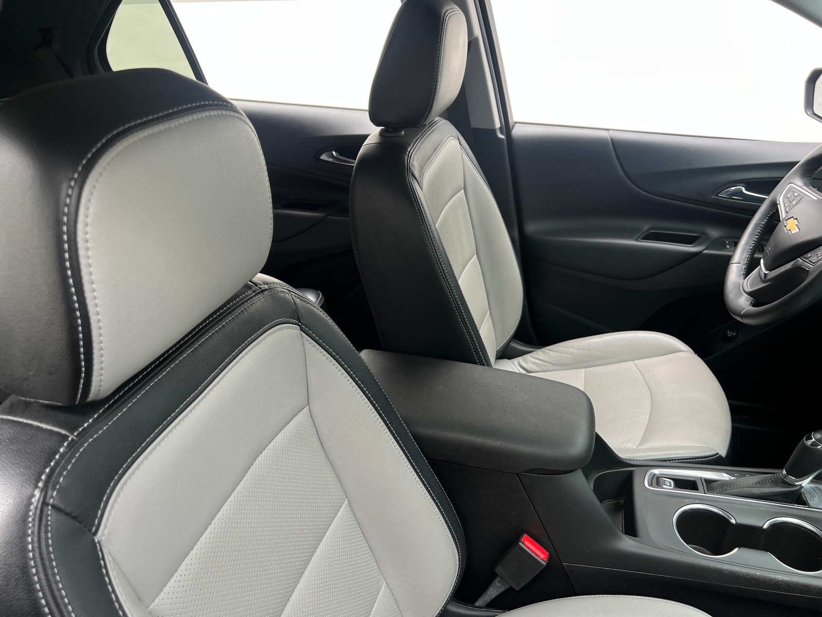 Thumbnail: 2018 Chevrolet Equinox - 2