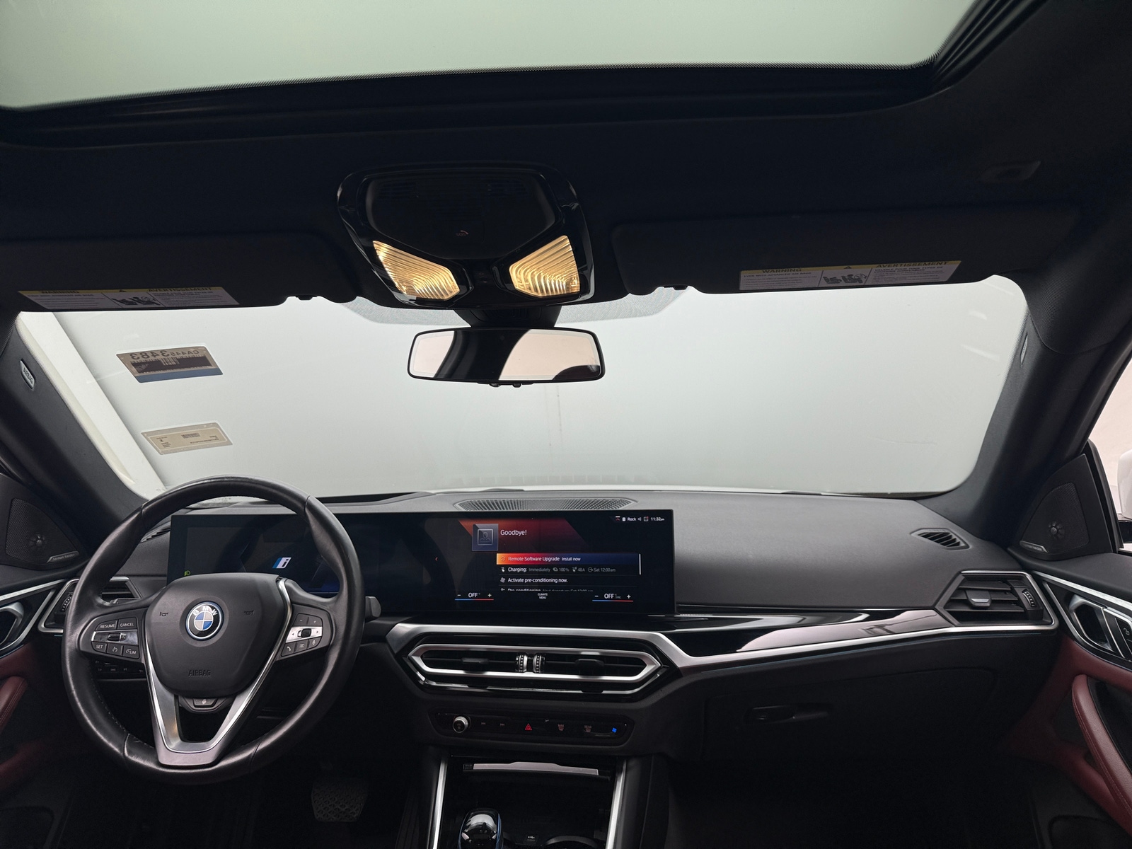 Thumbnail: 2023 BMW i4 - 2