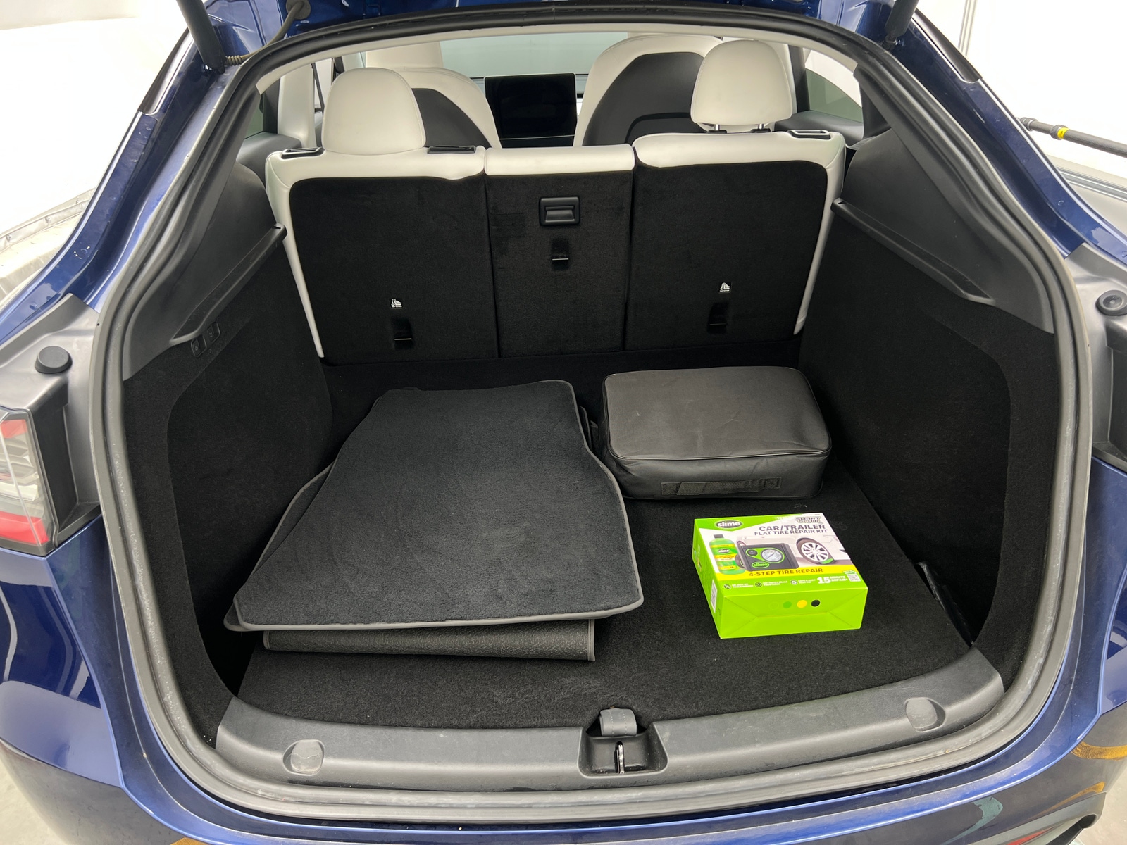 Thumbnail: 2023 Tesla Model Y - 6