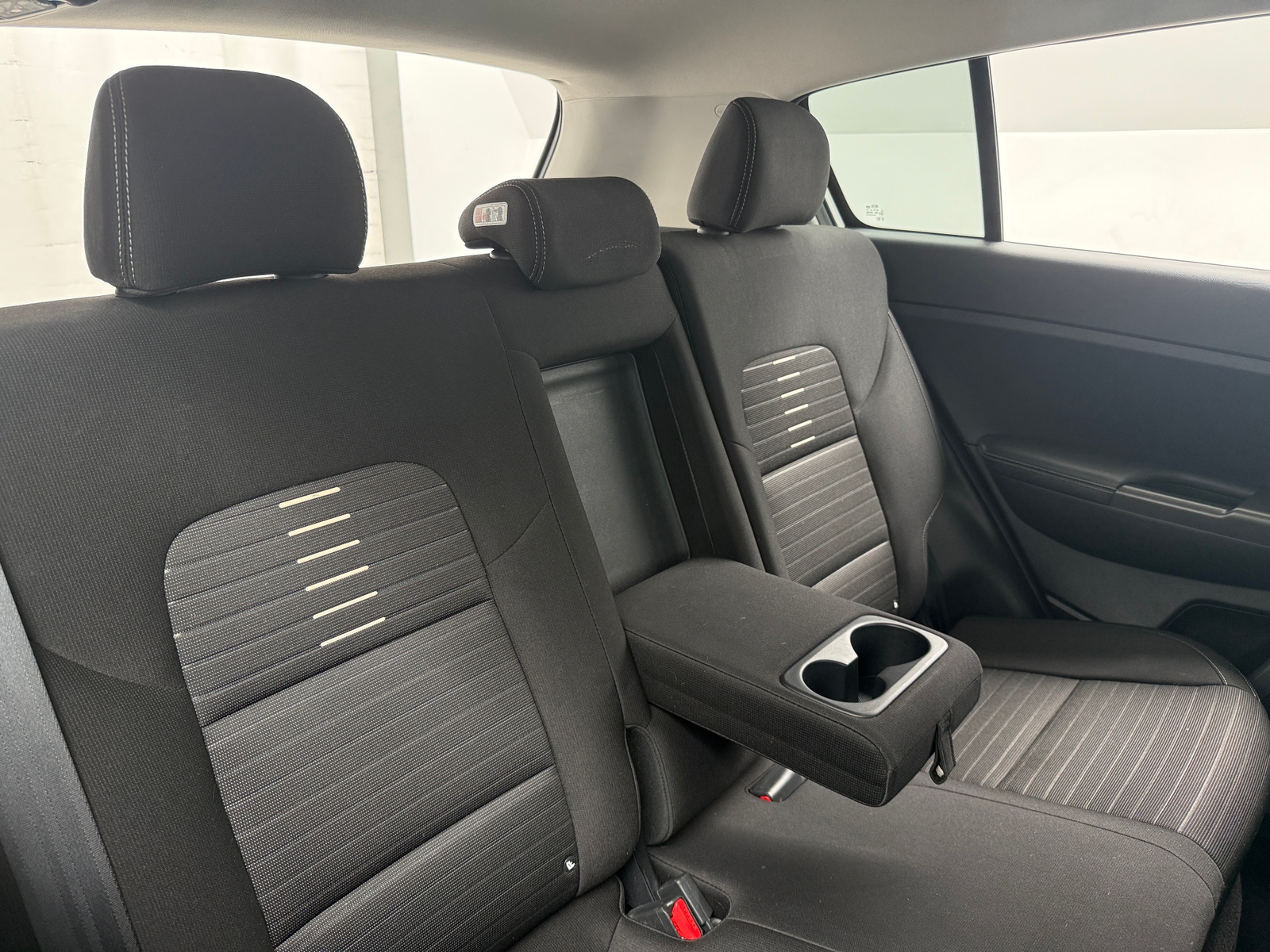 Thumbnail: 2017 Kia Sportage - 6