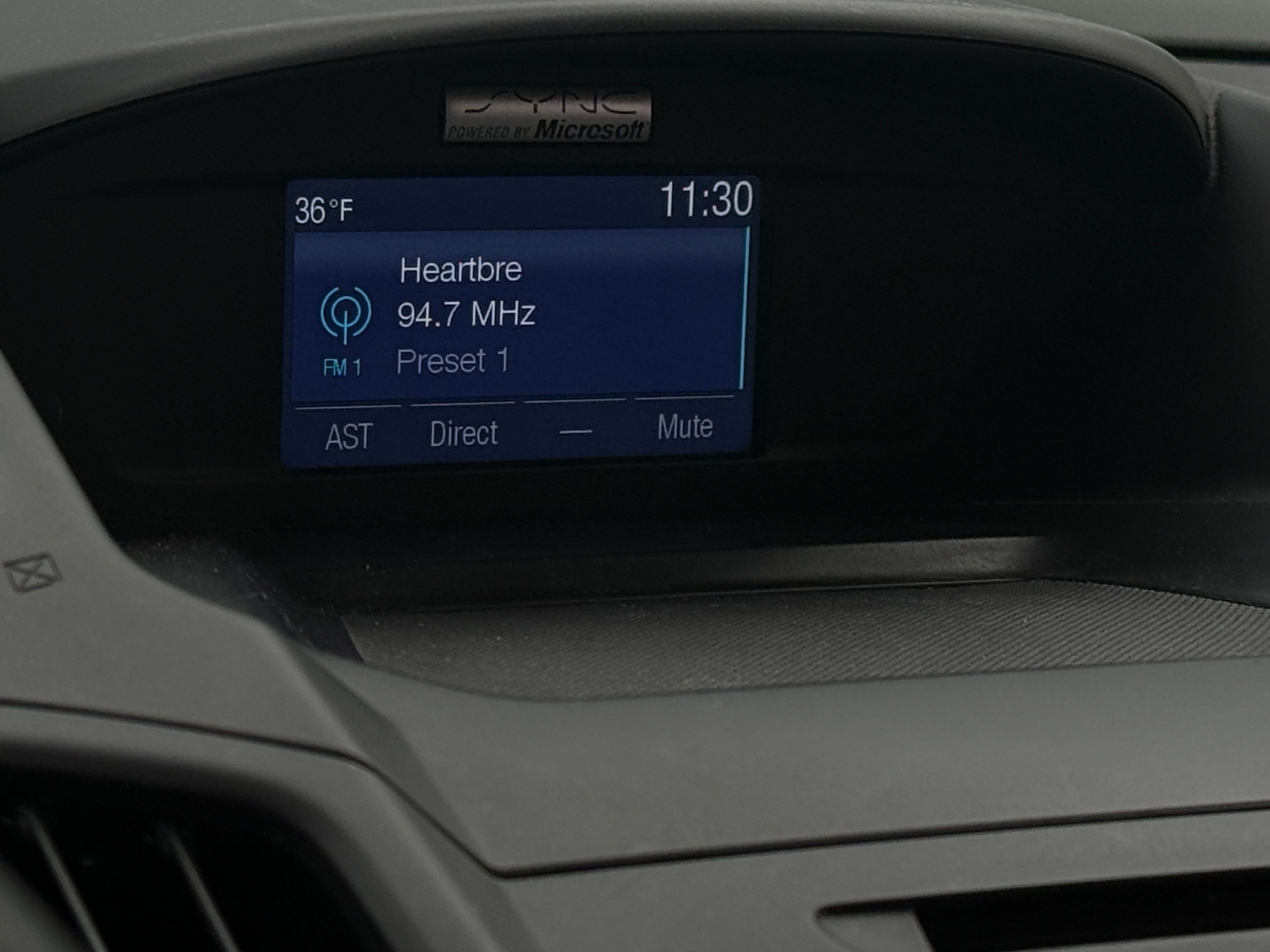 Thumbnail: 2014 Ford Escape - 4