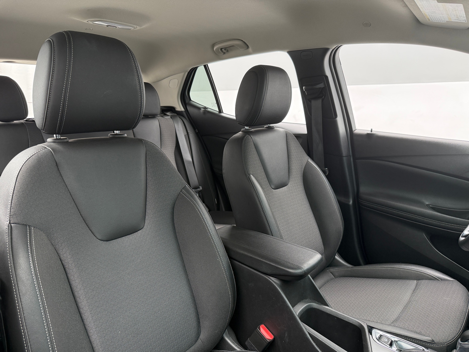 Thumbnail: 2025 Buick Encore GX - 2