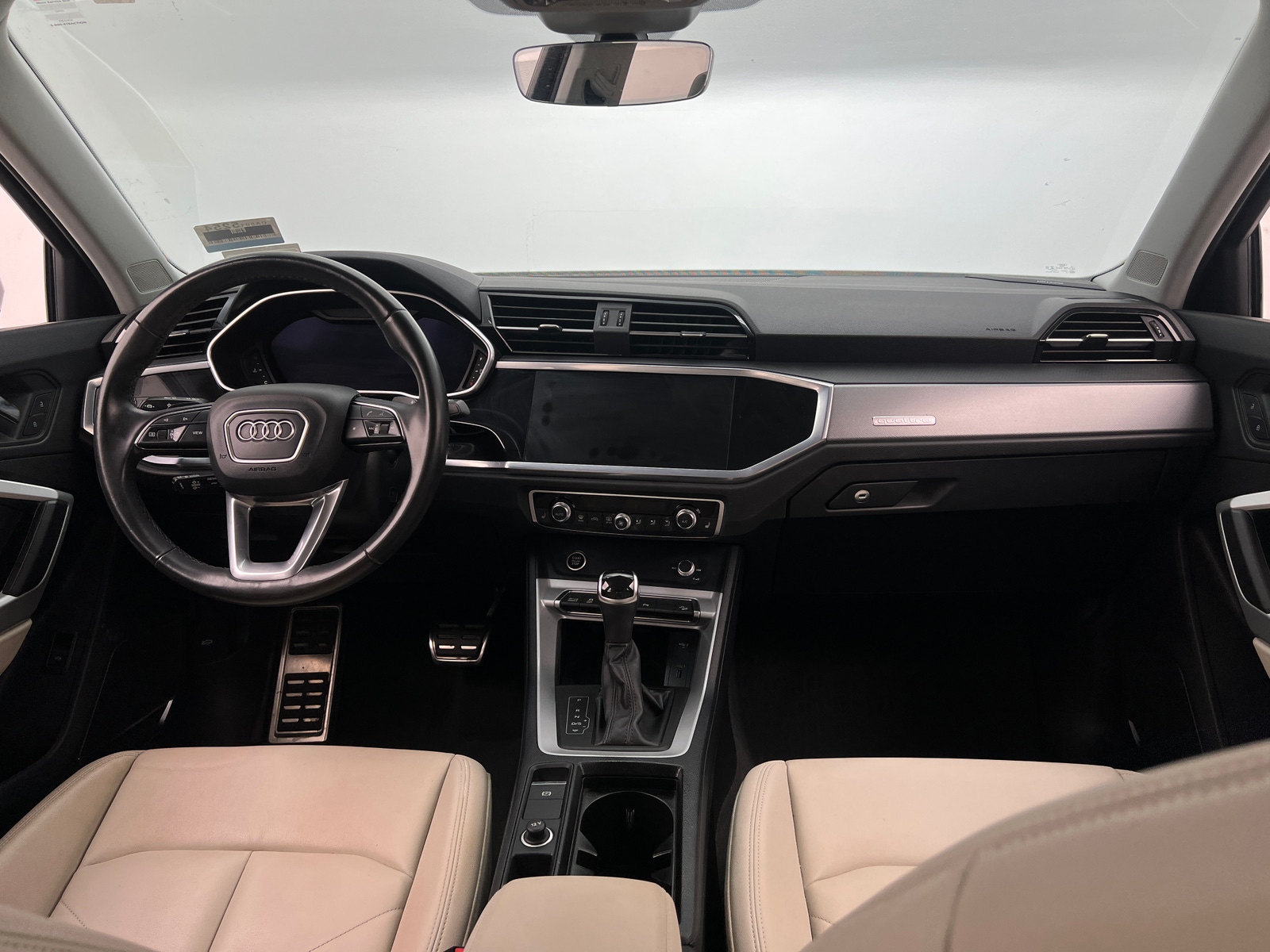 Thumbnail: 2021 Audi Q3 - 2